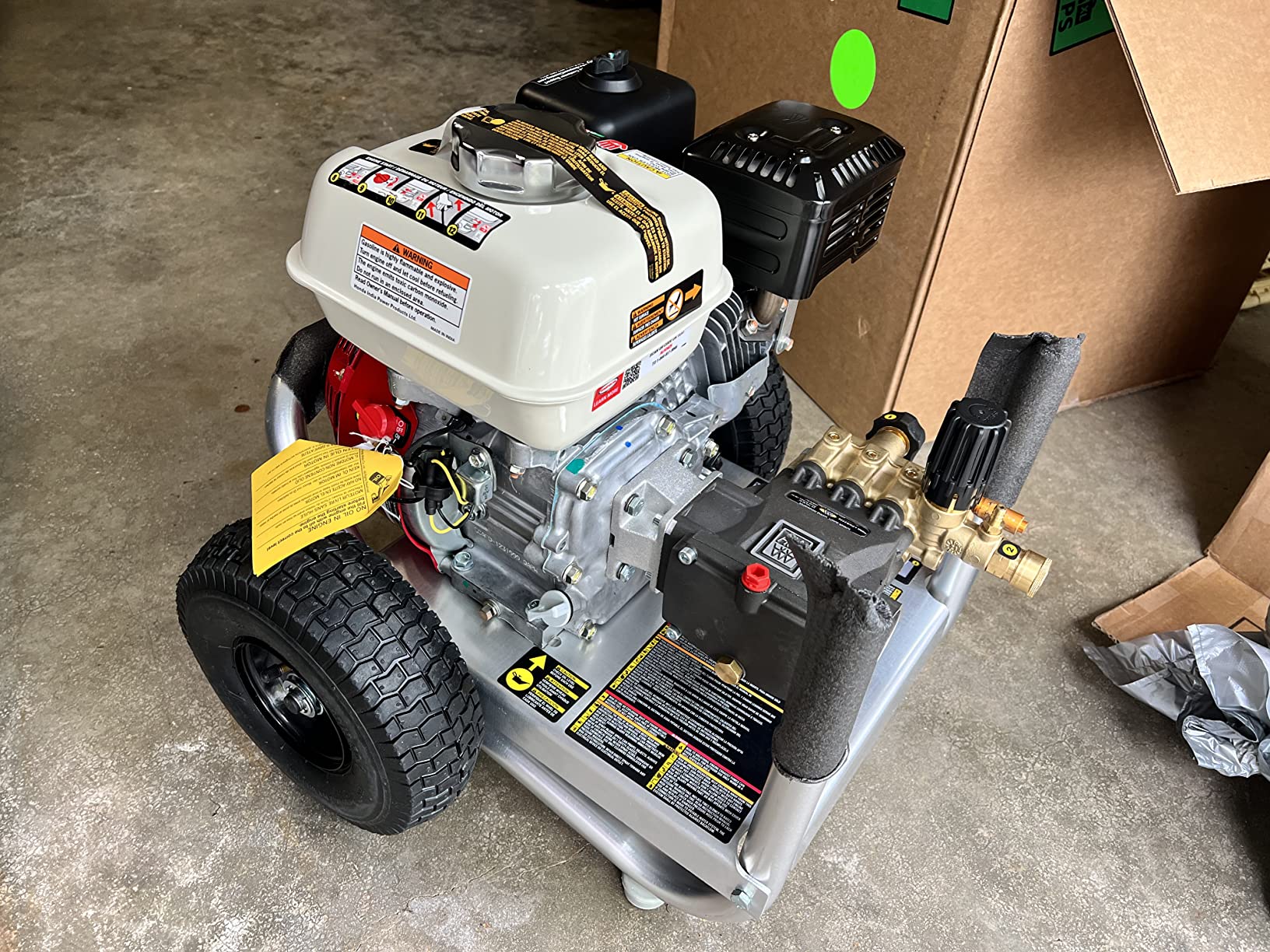 Simpson Aluminum Series 3600 PSI Gas Pressure Washer, 2.5 GPM, Honda GX200 Engine, AAA Triplex Pump, 35' Hose, 5 Nozzles, Steel Frame, 49-State Compliant, ALH3425 customer photo 2