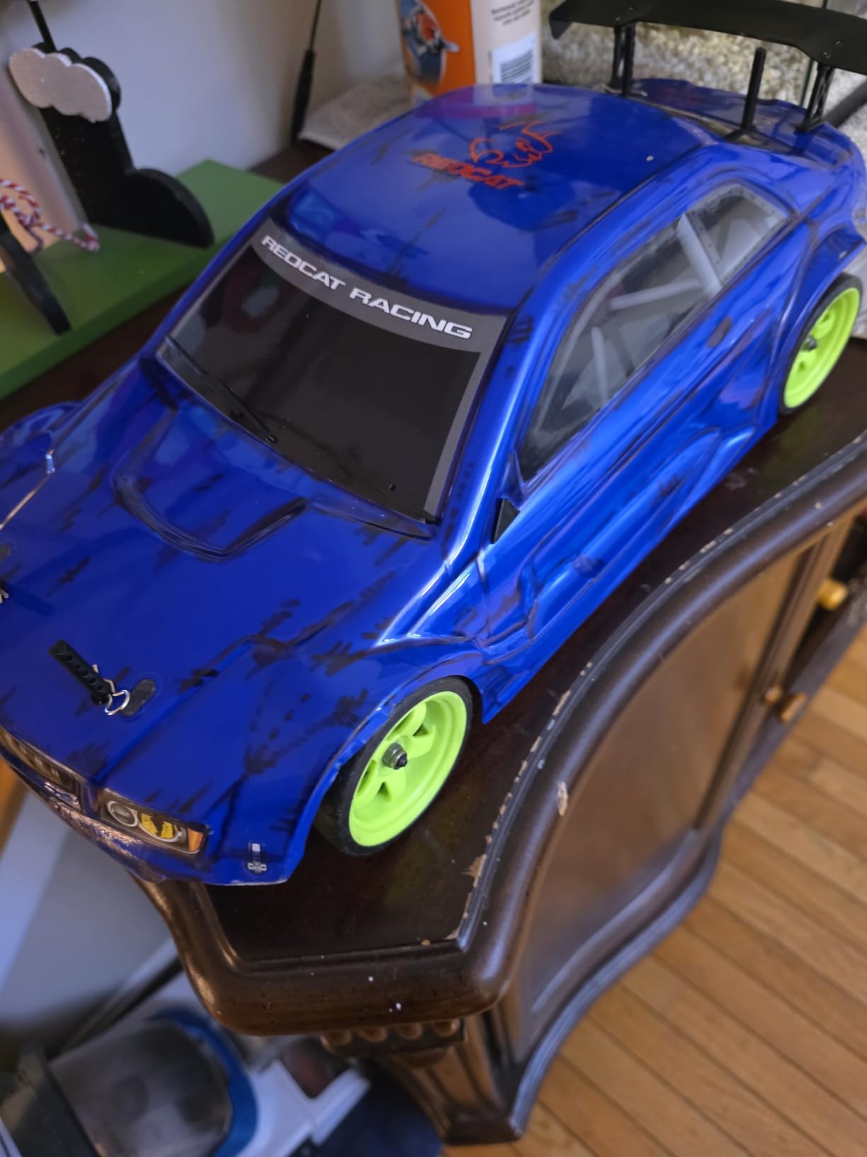 Redcat Racing Lightning EPX RC Drift Car 1/10 Scale 4WD with 2.4GHz Radio, 19T Brushed Motor, Tunable Suspension, Remote Control Car with Battery and Charger - Metallic Blue customer photo 2