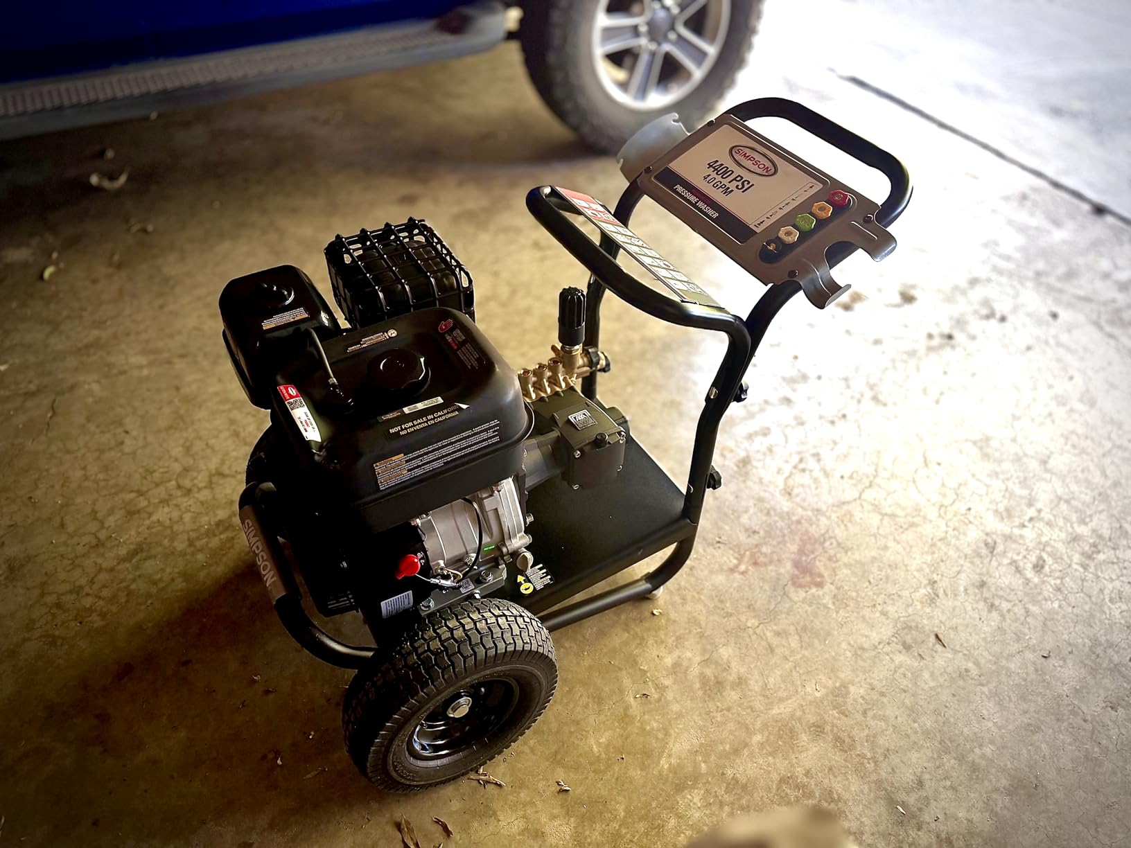 Simpson PowerShot 4400 PSI Gas Pressure Washer, 4.0 GPM, CRX 420cc Engine, AAA Triplex Pump, 50' Hose, 5 Nozzles, Welded Steel Frame, 49-State Compliant, PS60843 customer photo 1