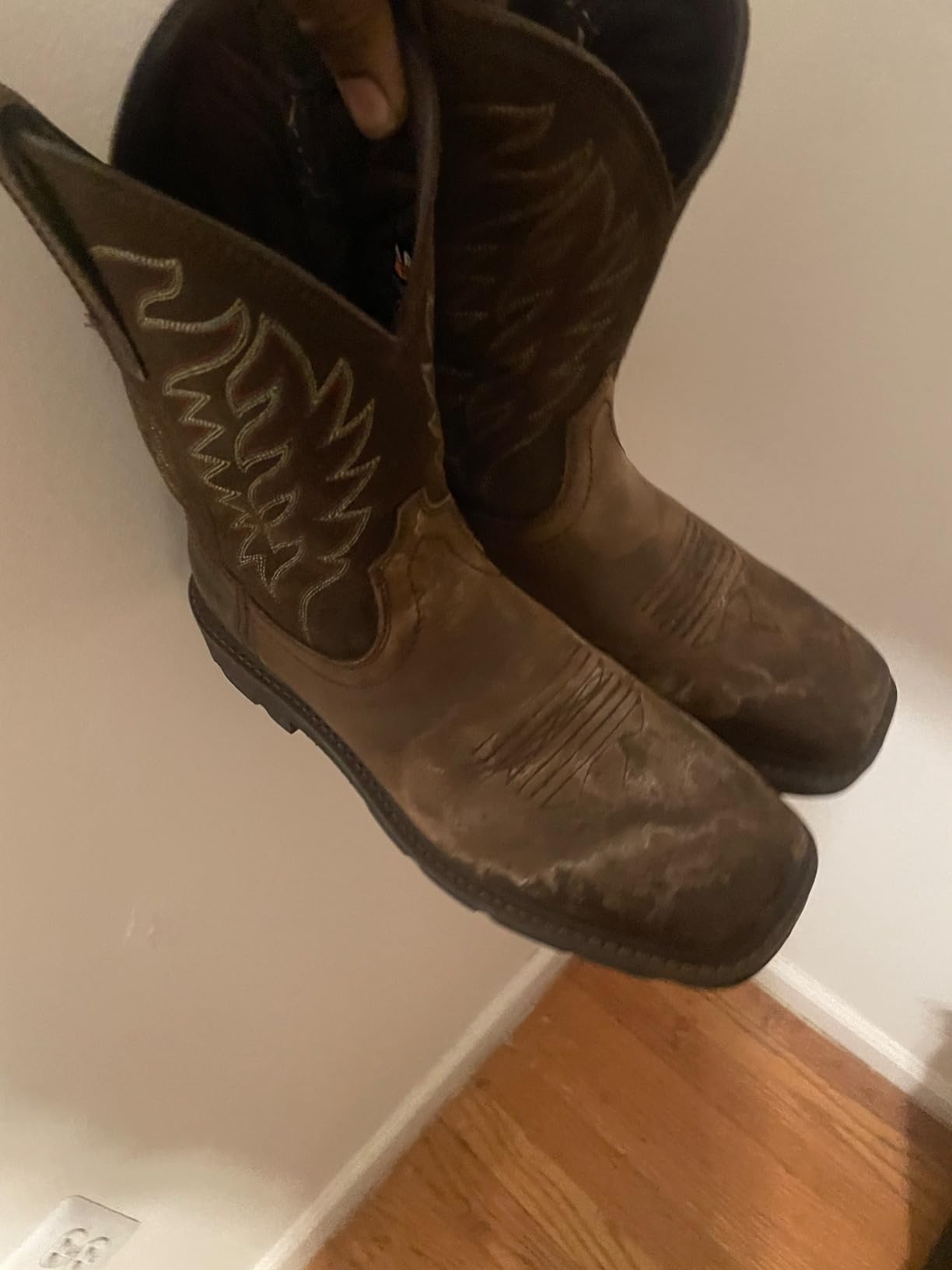 Ariat Men's Groundbreaker Wide Square Toe Work Boots customer photo 2