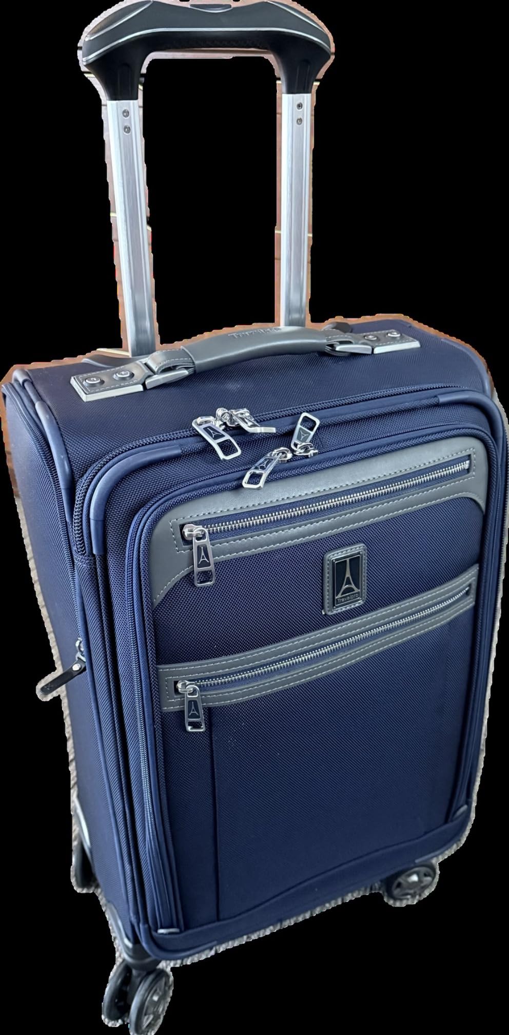 Travelpro Platinum Elite Carry-On, USB Port, Shadow Black customer photo 1