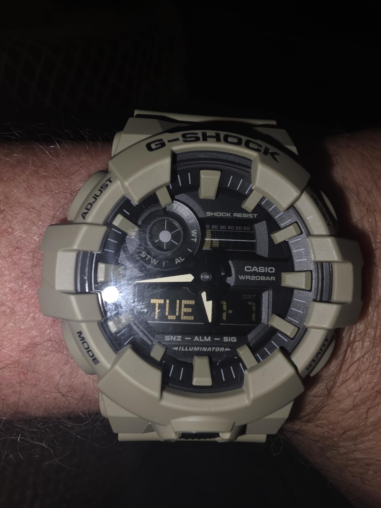 Casio Men's 700UC Series G-Shock Quartz 200M WR Shock Resistant Resin Strap and Case customer photo 2