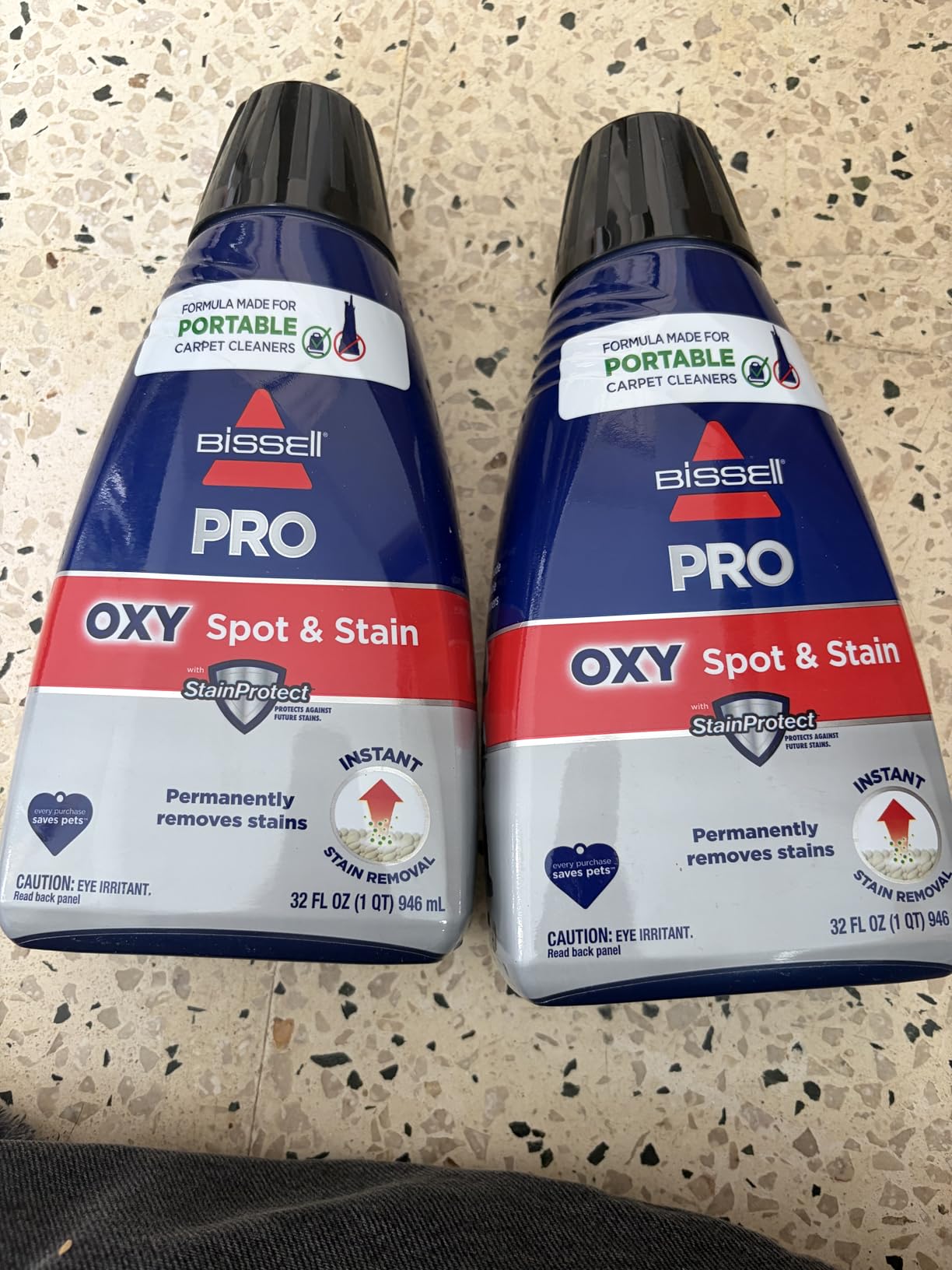 Bissell Professional Spot and Stain + Oxy Portable Machine Formula, 32 oz customer photo 1