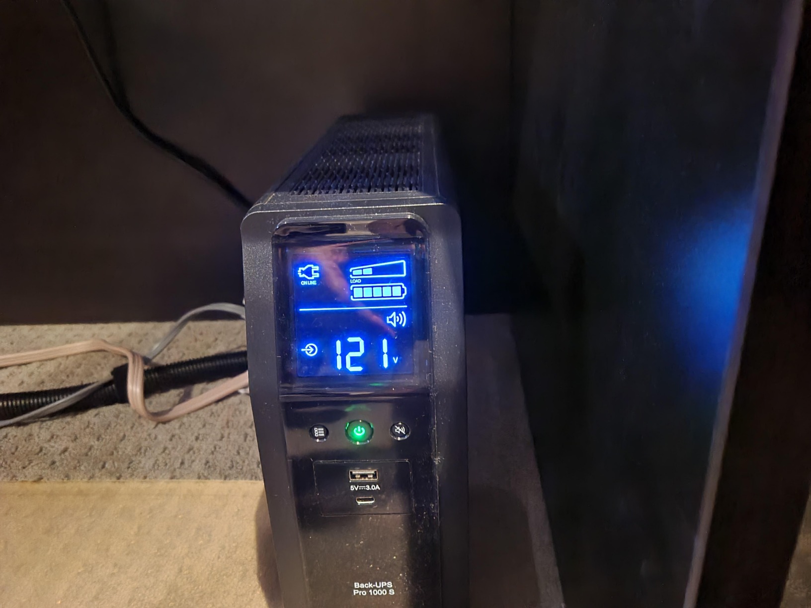 APC UPS 1000VA/600W Pure Sine Wave UPS for Computer, Electronics, BR1000MS | Back-UPS Pro Sinewave customer photo 2