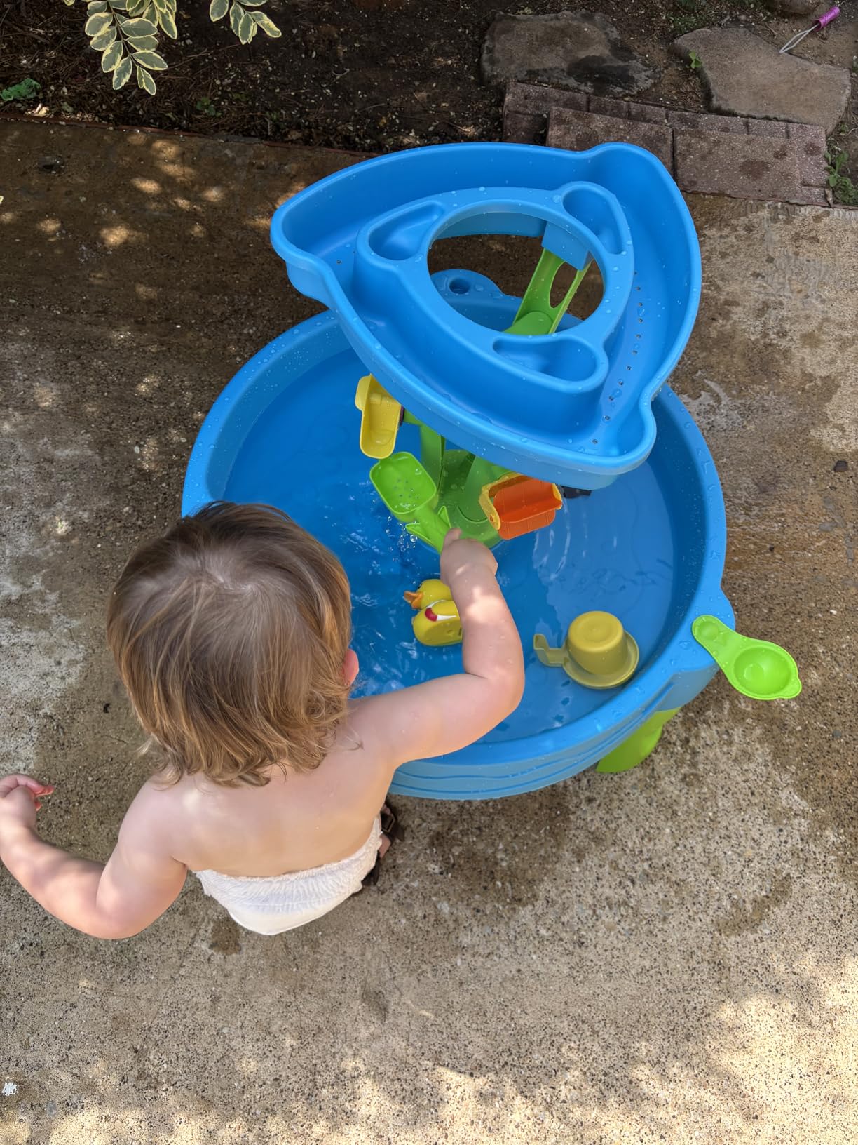 Step2 Summer Showers Splash Tower Water Table for Kids, Outdoor Kids Water Sensory Table, Ages 1.5+ Years Old, 8 Piece Water Toy Accessories, Blue and Green customer photo 1