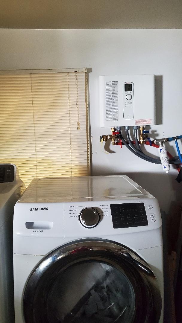 Stiebel Eltron Tempra 29 Plus Electric Tankless Water Heater, 28.8kW, 240V, Advanced Flow Control, Made in Germany customer photo 2