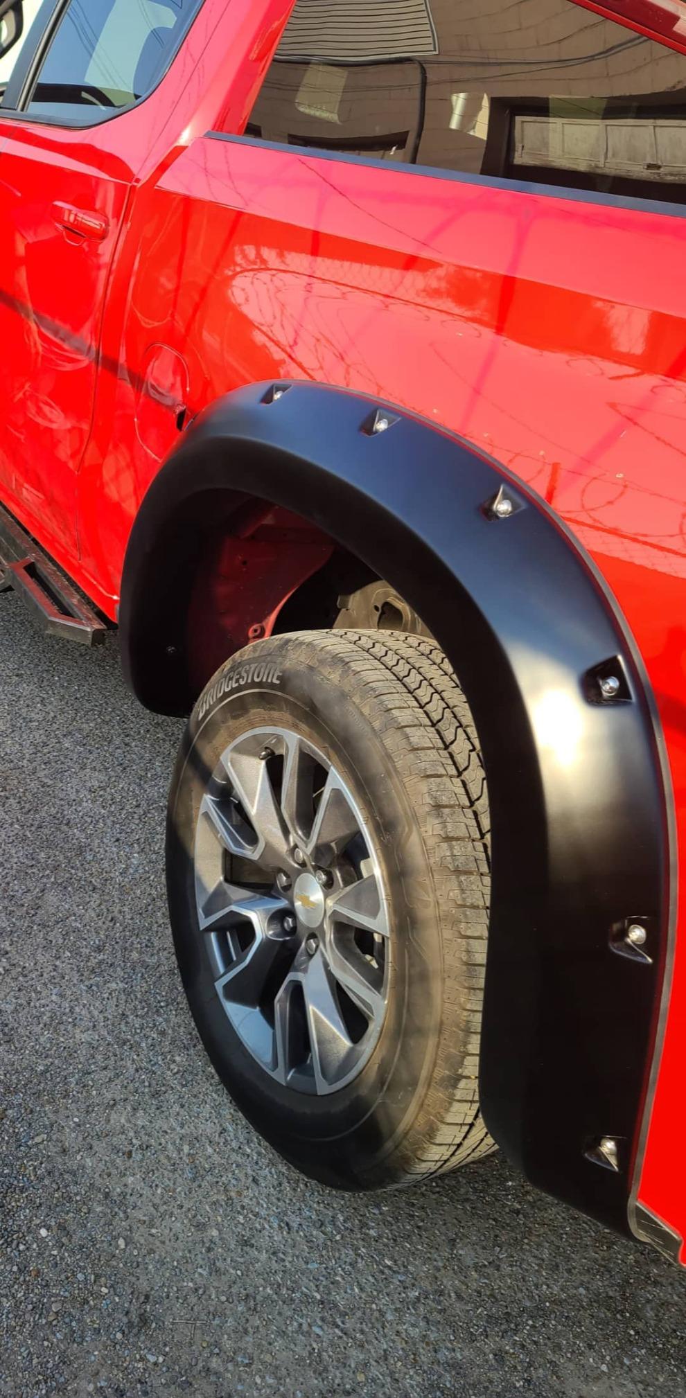 Bushwacker Pocket/Rivet Style Front & Rear Fender Flares | 4-Piece Set, Black, Smooth Finish | 40927-02 | Fits 2019-2021 Chevrolet Silverado 1500; 2022 Silverado 1500 Limited customer photo 1