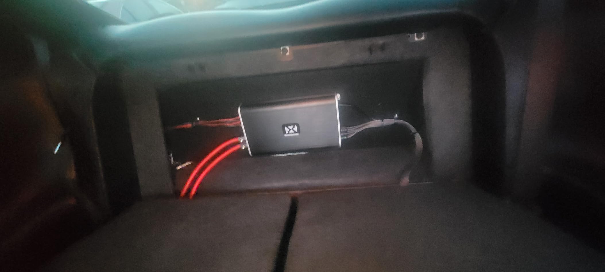NVX VAD11005 v2 Model 5-Channel Class D Amplifier 2200W Peak, 1100W RMS, 2/4-ohm Stable, High/Low Pass X-Over, Bass Boost, Remote Subwoofer Bass Knob, for Car/Truck/Marine/UTV/Motorcycle (VAD11005v2) customer photo 1