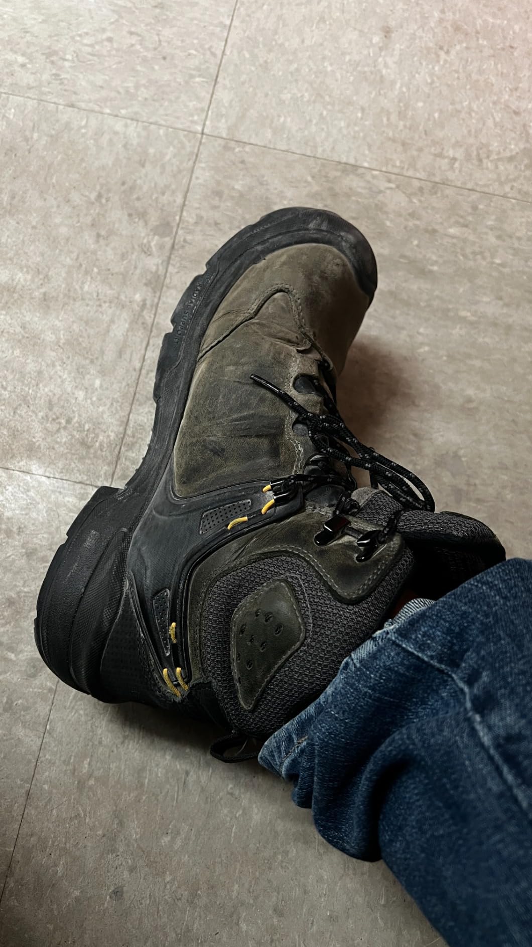 KEEN Utility Dover 6