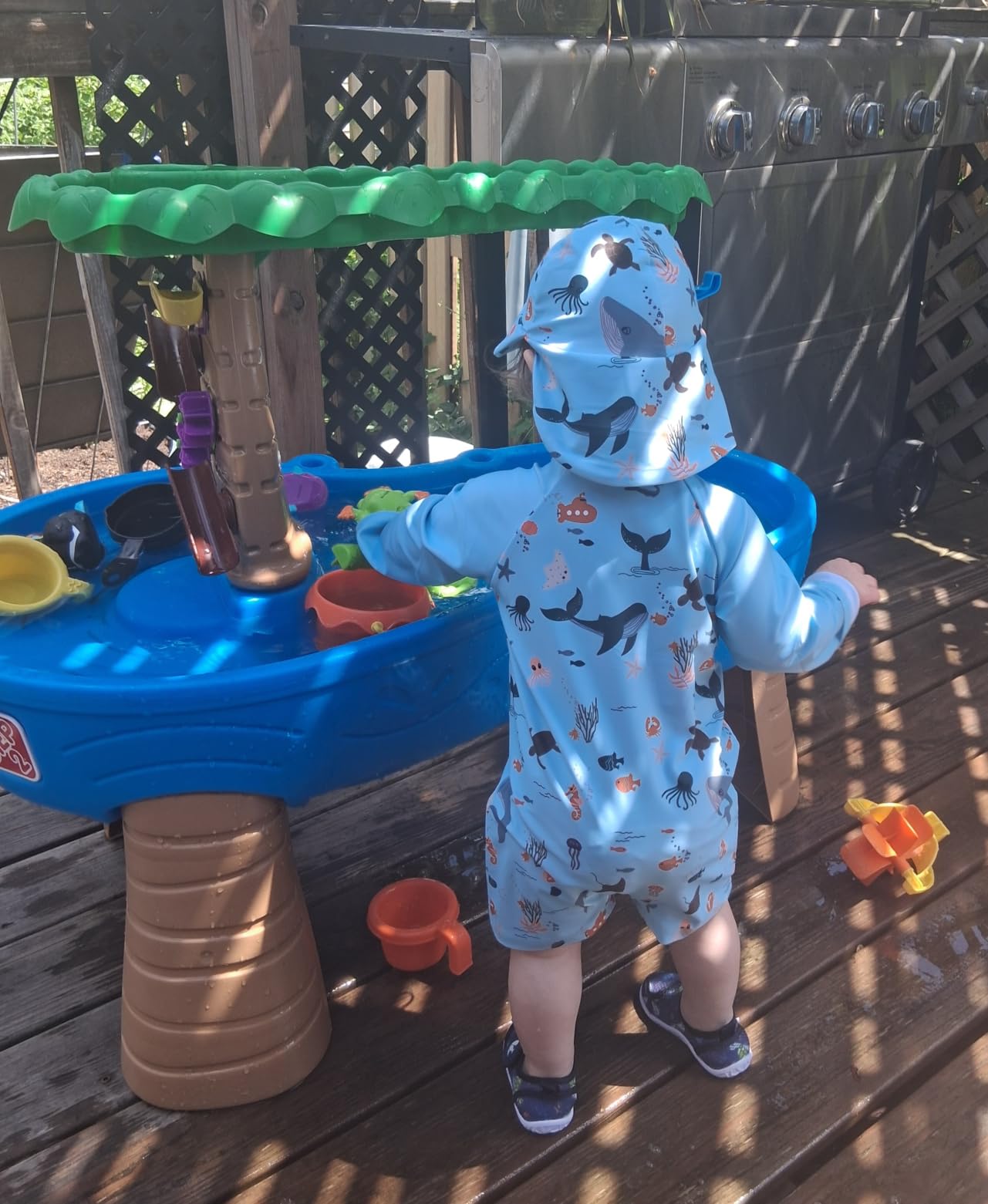 Step2 Tropical Rainforest Water Table for Kids, Toddler Outdoor Sensory Play Table, 13 Accessories, Ages 18 Months+ customer photo 1