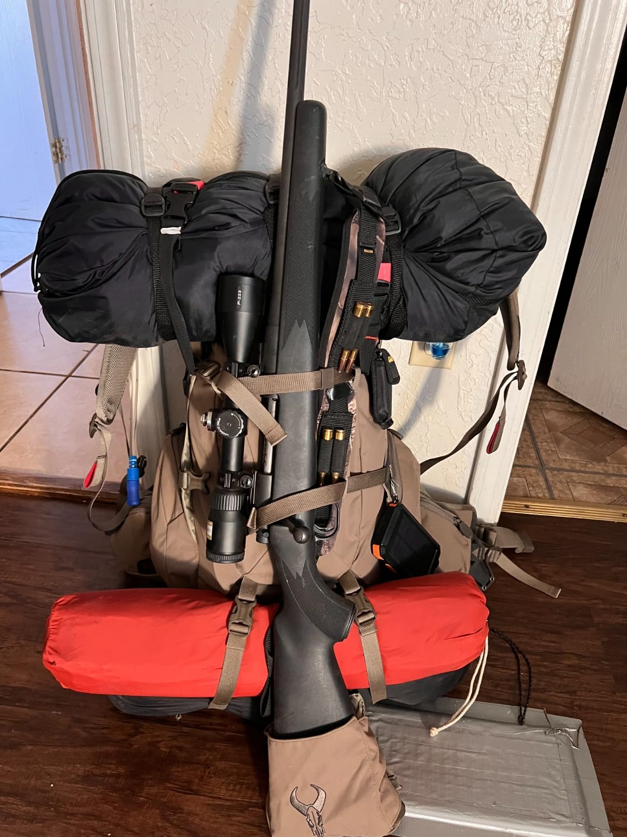 Badlands Superday Hunting Pack - Rifle and Bow Boot, Hip-Belt Holster, Molded Foam Suspension, Hydration-Compatible customer photo 1