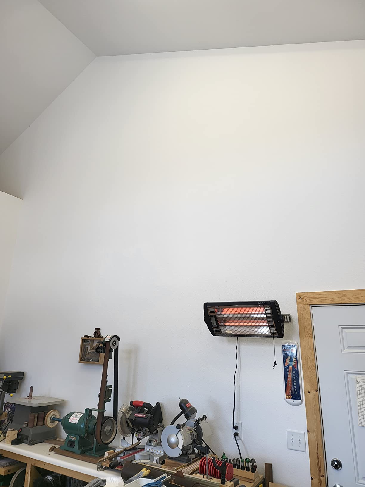 Comfort Zone 1500W Ceiling Mounted Dual Quartz Radiant Heater - Infrared Workshop Heater with 90 Degree Adjustable Tilt, Built-in Halogen Light and Pull String Control customer photo 2