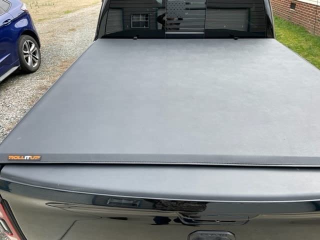 LEER ROLLITUP Soft Rolling Tonneau Cover, Fits 2019-2026 Ram with 5'7