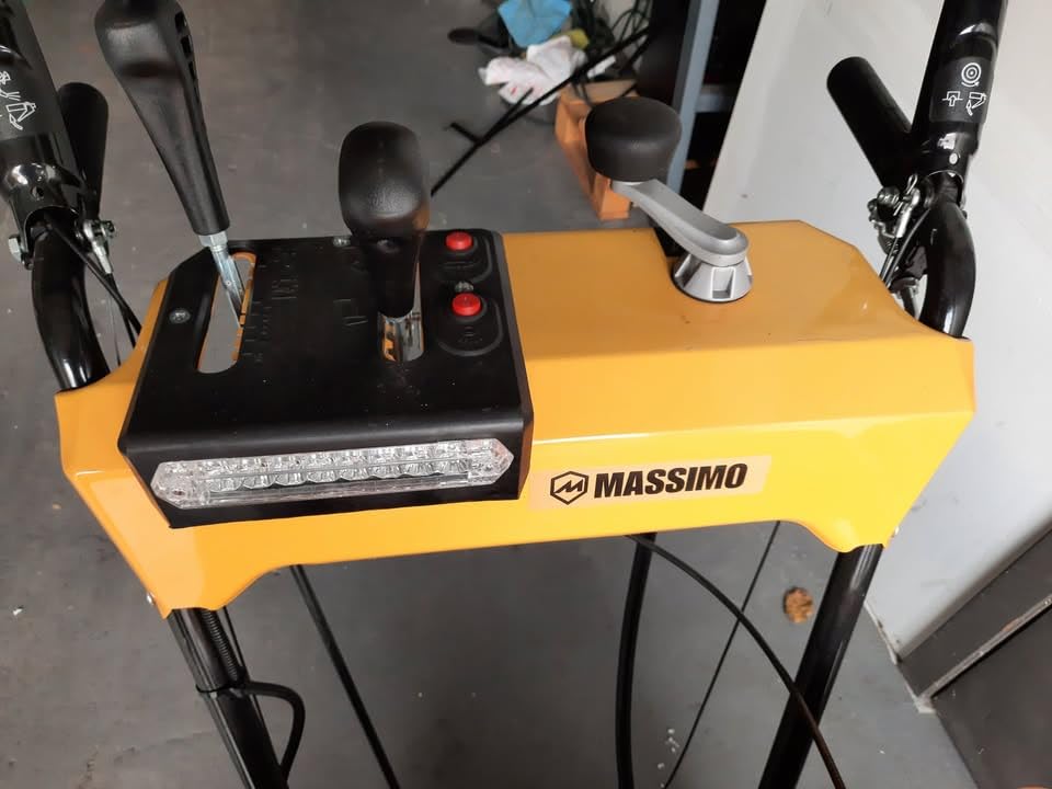 Massimo Snow Blower 30 Inch Clearing Width, Self-Propelled, 302cc 2-Stage Electric Start Gas Snow Blower with LED Light, 40 ft. Snow Throw Distance customer photo 1