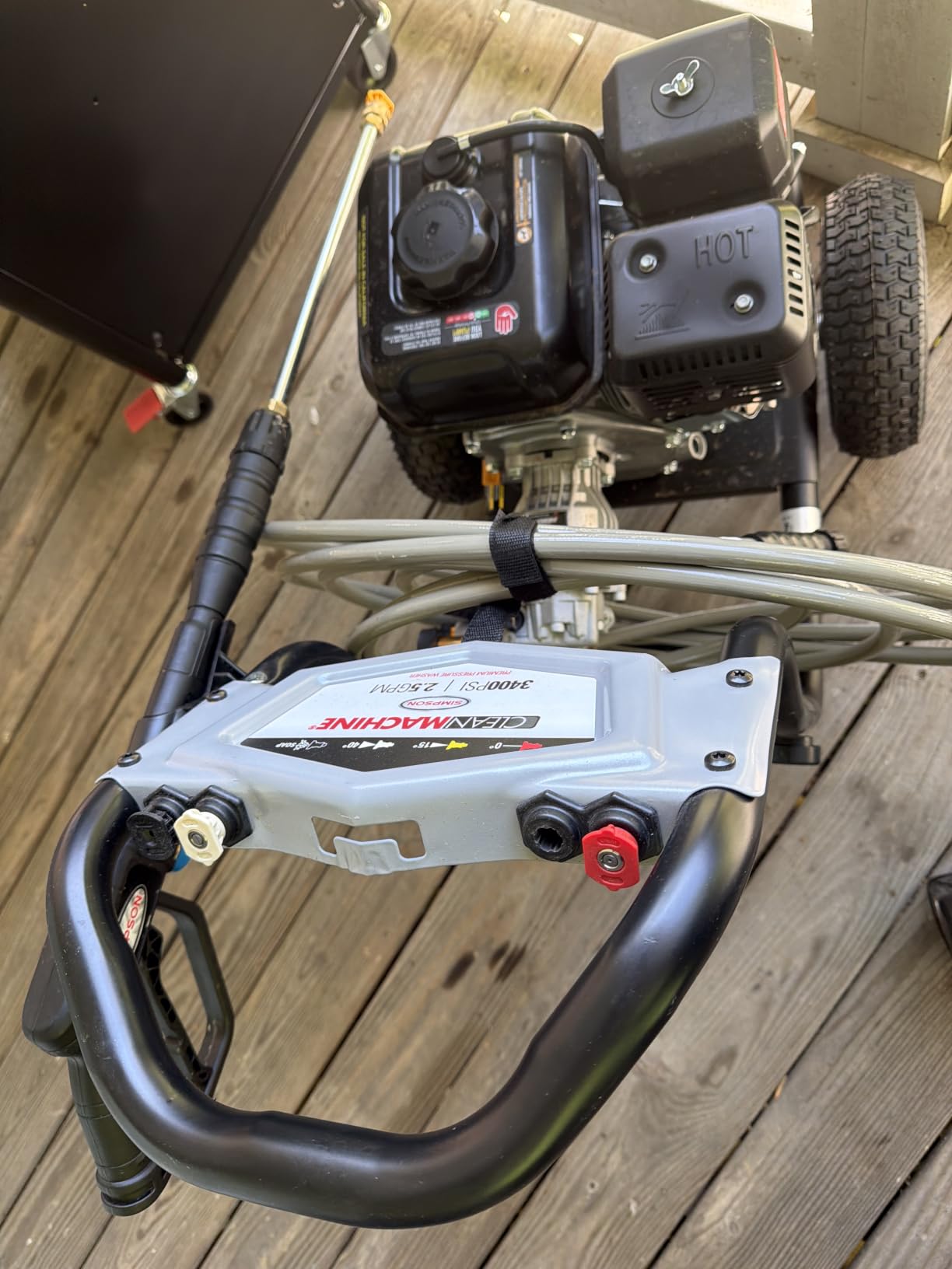 Simpson Clean Machine 3400 PSI Gas Pressure Washer, 2.5 GPM, CRX engine | Gas Power Washer For Homeowners. AAA Axial Cam Pump, 25' Hose, 5 Nozzles, Low-profile Frame. 49-State Compliant. CM61083 customer photo 2
