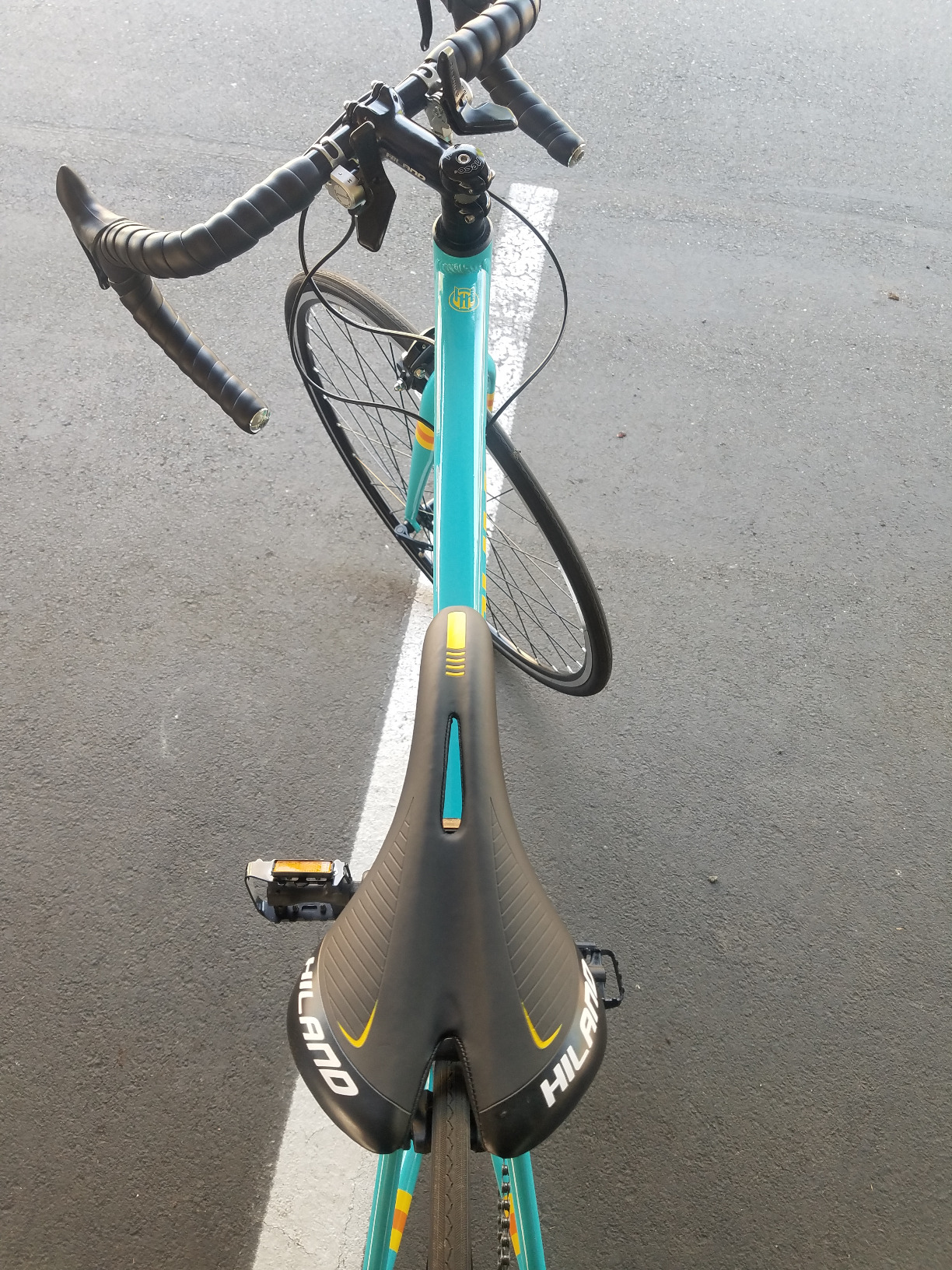 HILAND Adult Road Bike 700c Racing Bike with 14 Speeds, Aluminum Frame, Caliper Brake, City Commuter Bicycle for Women Men customer photo 2