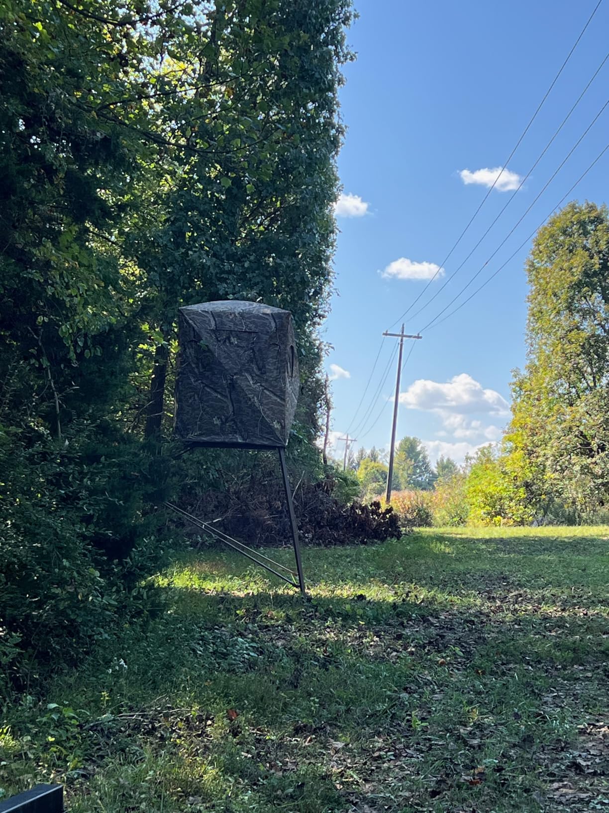 Guide Gear 6 Foot Tripod Hunting Tower Blind, 2-Man Stand Elevated, Hunting Gear Equipment Accessories customer photo 2