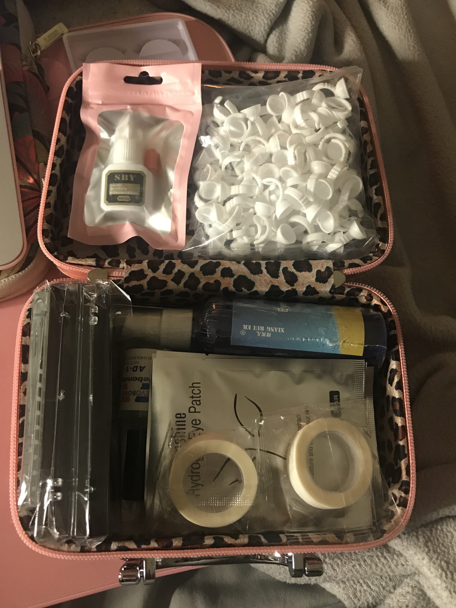 Eyelash Extension Kits, 17Pcs Professional Eyelash Grafting Training Tools Lashes Extension Practice Exercise Set with Mannequin Head Makeup Bag Glue Tweezers for Practice Eye Lashes Graft (17PCS) customer photo 2