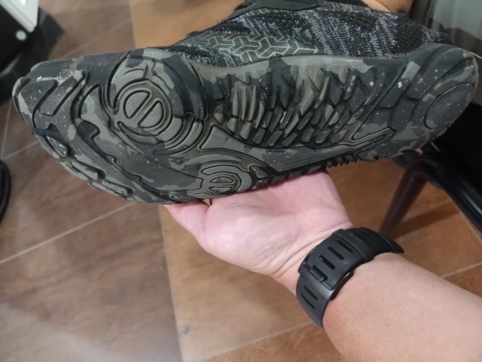 WHITIN Men's Minimalist Trail Running Shoes for Optimal Barefoot Feel W20 | Wide Toe Box, Foot Strength, High-Traction for Daily Walking, Indoor Gym & Outdoor Training customer photo 1