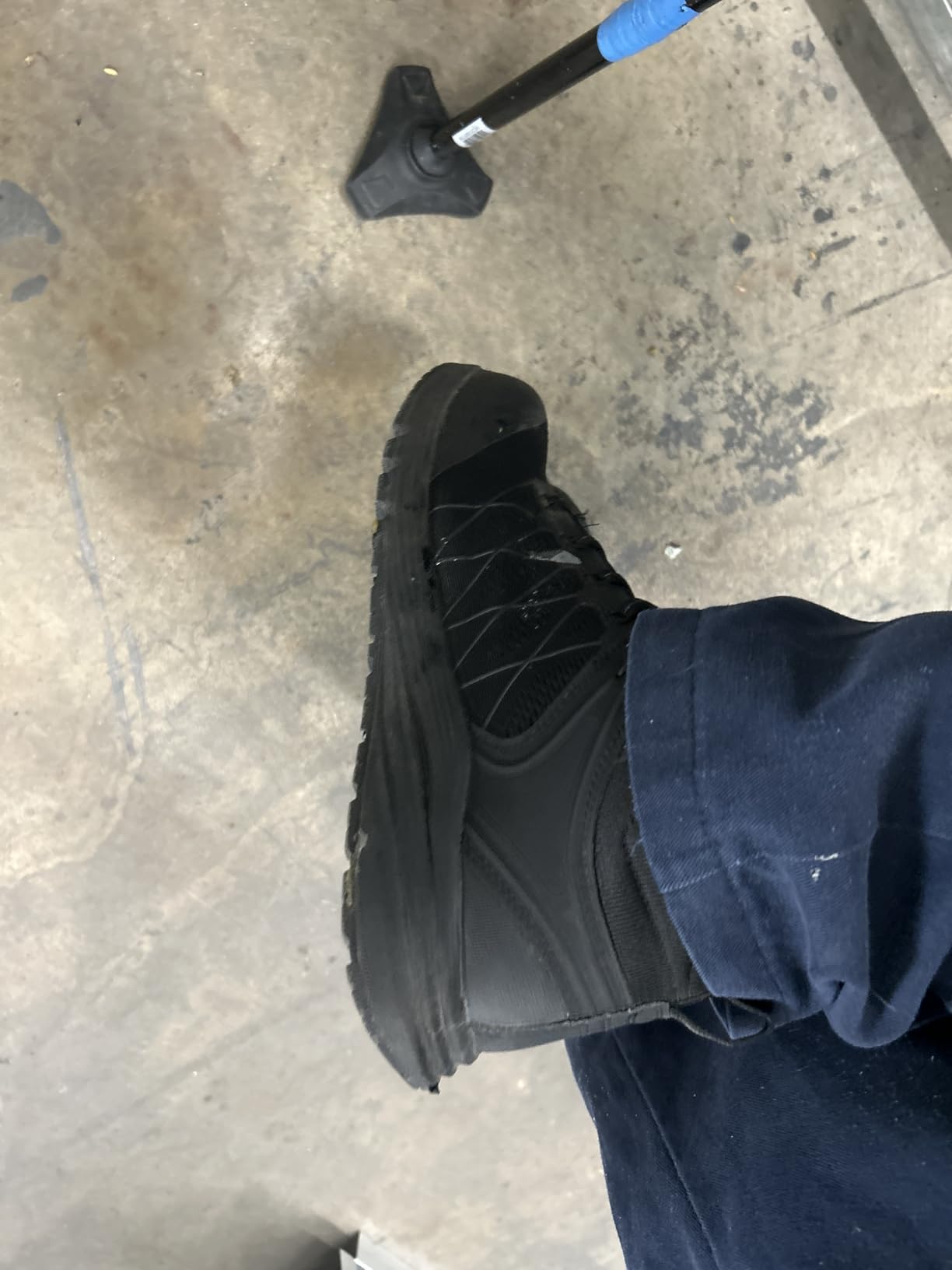 KEEN Utility Men's Vista Energy Mid Height Composite Toe Work Shoes customer photo 1