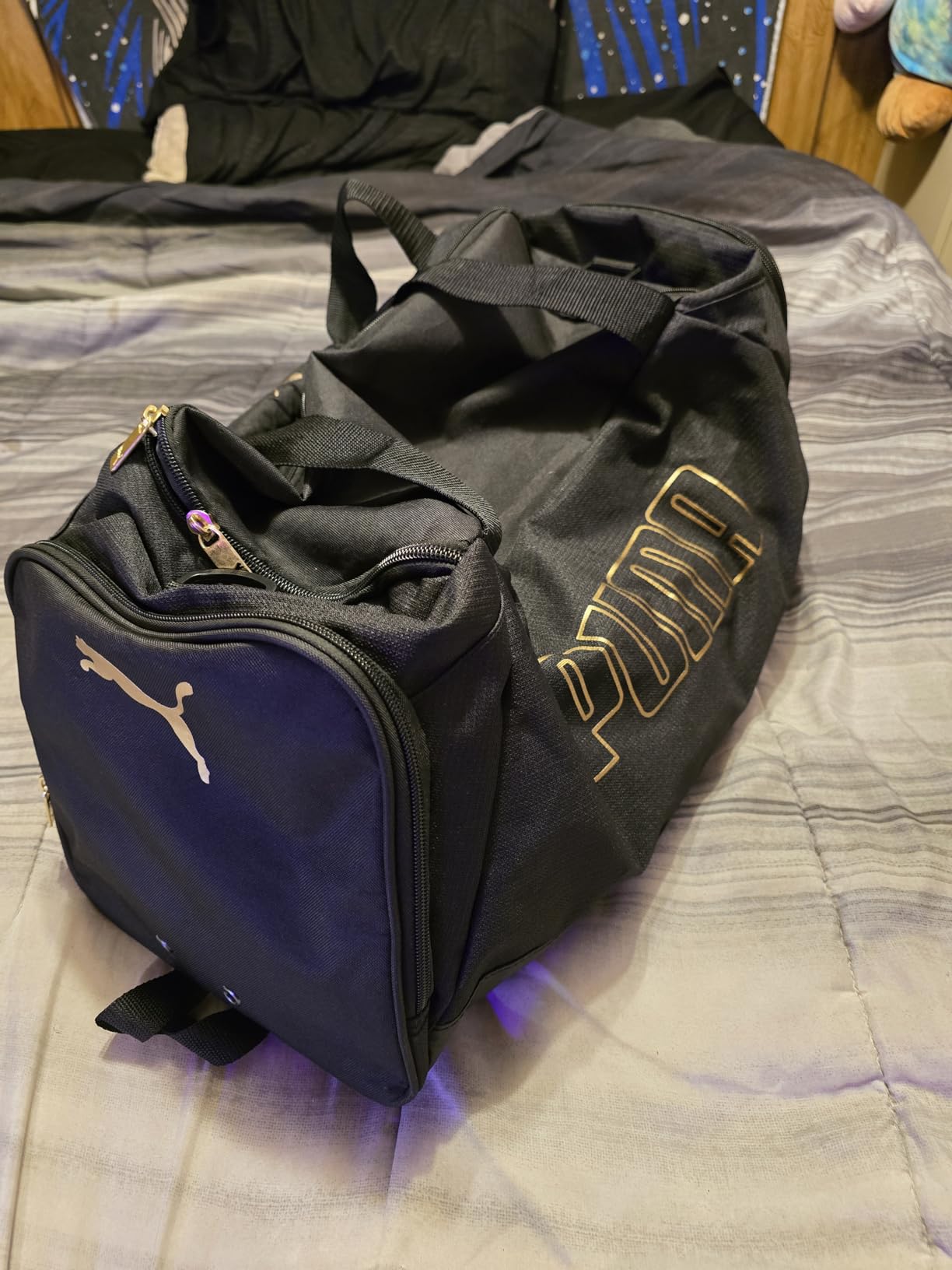 PUMA unisex-adult Accelerator Duffel Bag with Removable Strap & Shoe Pocket customer photo 1