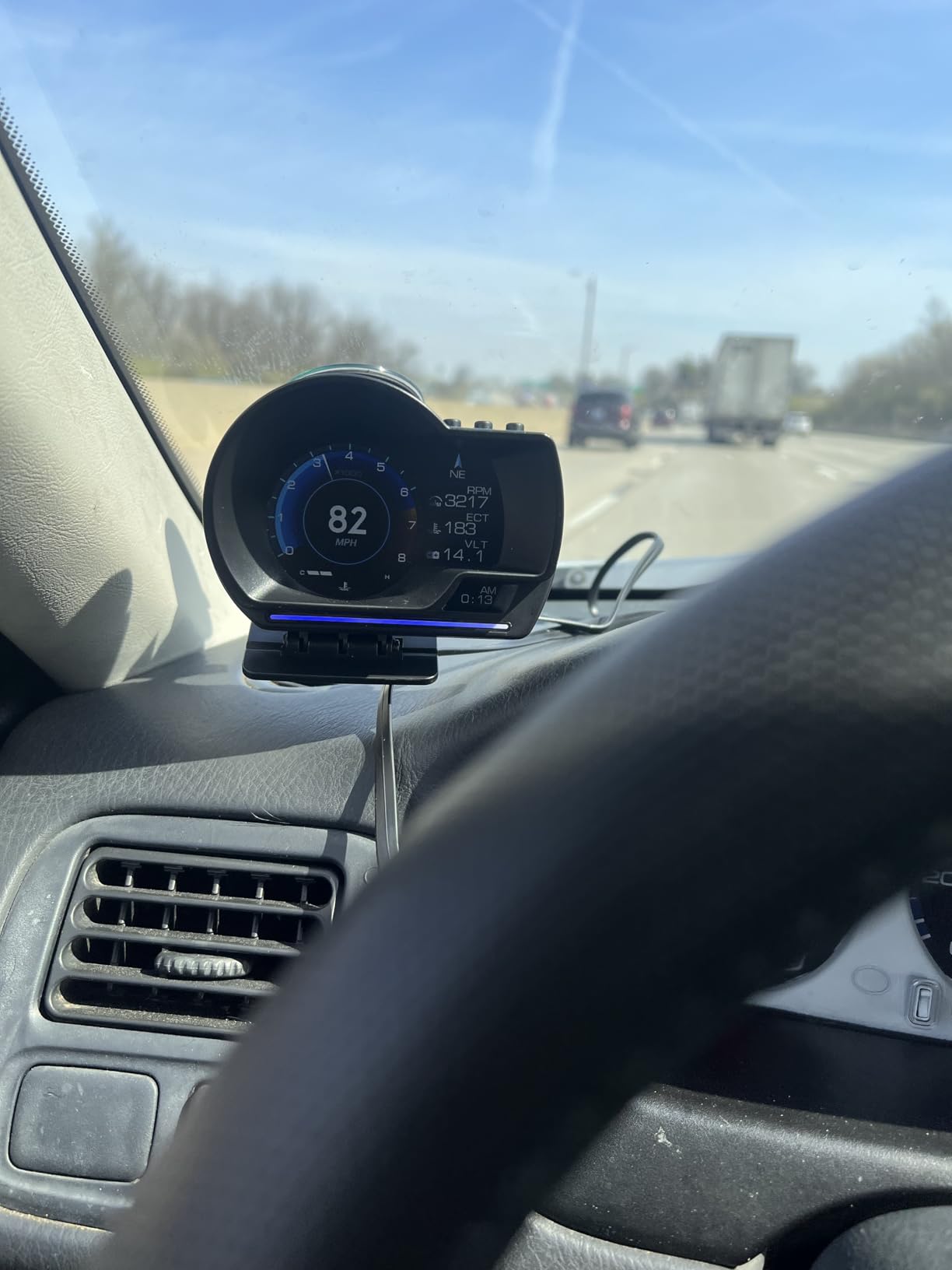 wiiyii obd2 Gauge Display Heads up Display for Cars Car HUD Head Up Display P6, OBD+GPS Smart Gauge, obd2 Speedometer with Speed, RMP, Water Temperature, Overspeed Alarm, Works Great for Most Cars customer photo 1