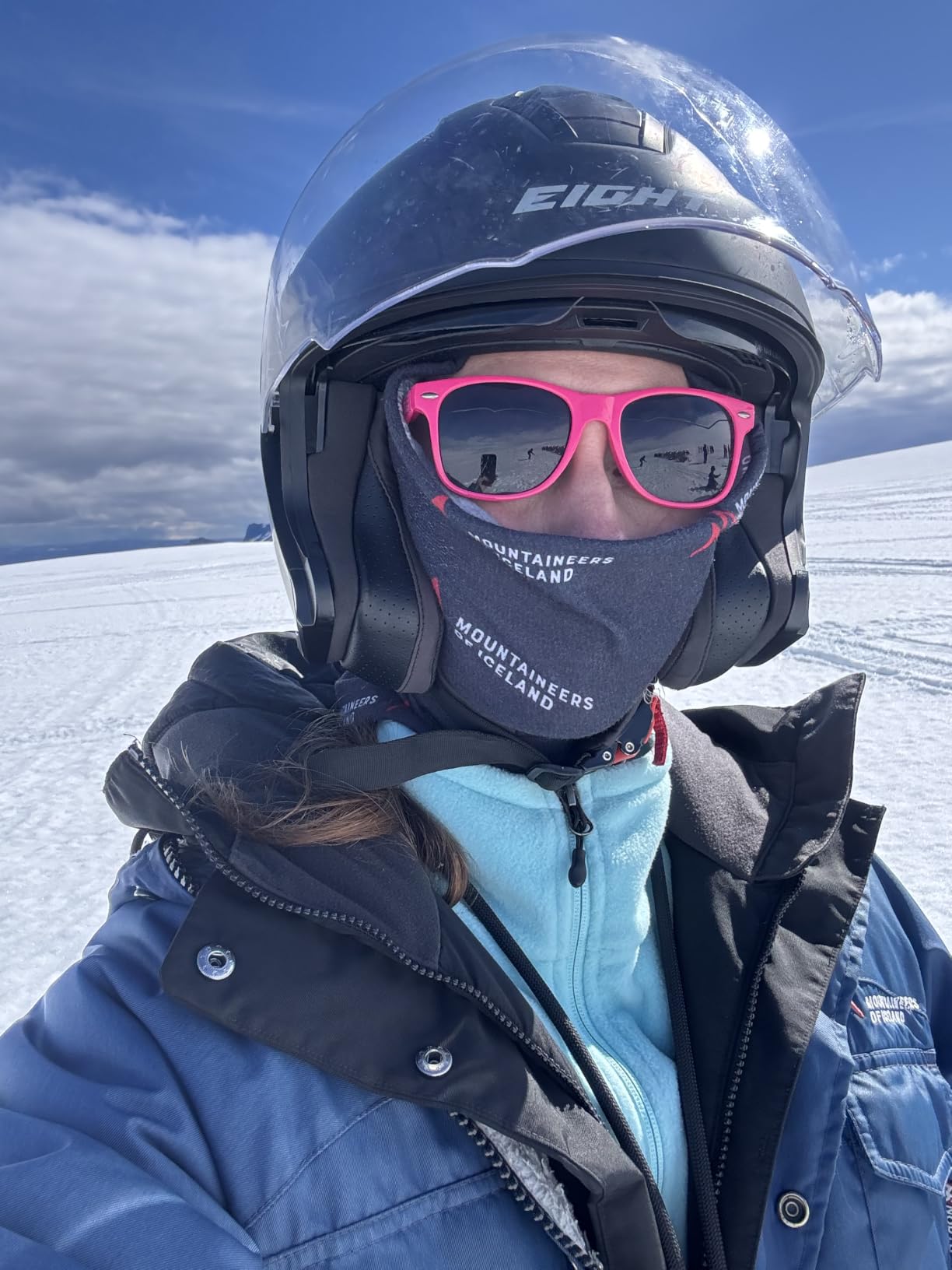 Amazon Essentials Women's Classic-Fit Full-Zip Polar Soft Fleece Jacket, Outerwear Coat with Cuffs (Available in Plus Size) customer photo 2