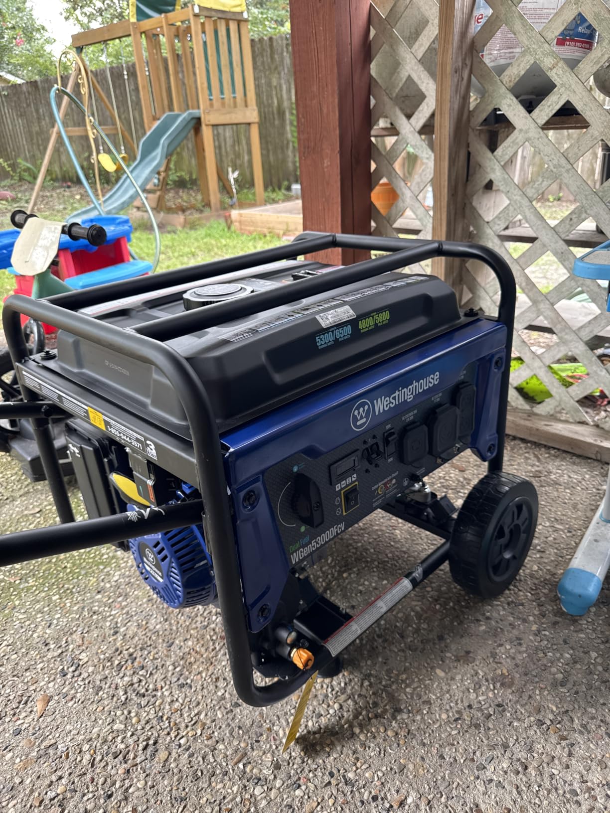 Westinghouse 6500 Watt Dual Fuel Home Backup Portable Generator, Transfer Switch Ready 30A Outlet, RV Ready 30A Outlet, CO Sensor customer photo 2