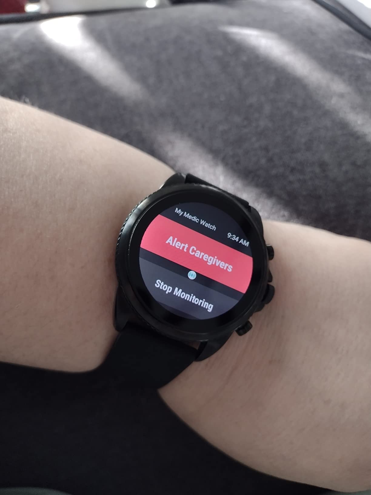 Fossil Men's Gen 6 44mm Stainless Steel and Silicone Touchscreen Smart Watch, Color: Black (Model: FTW4061V) customer photo 2