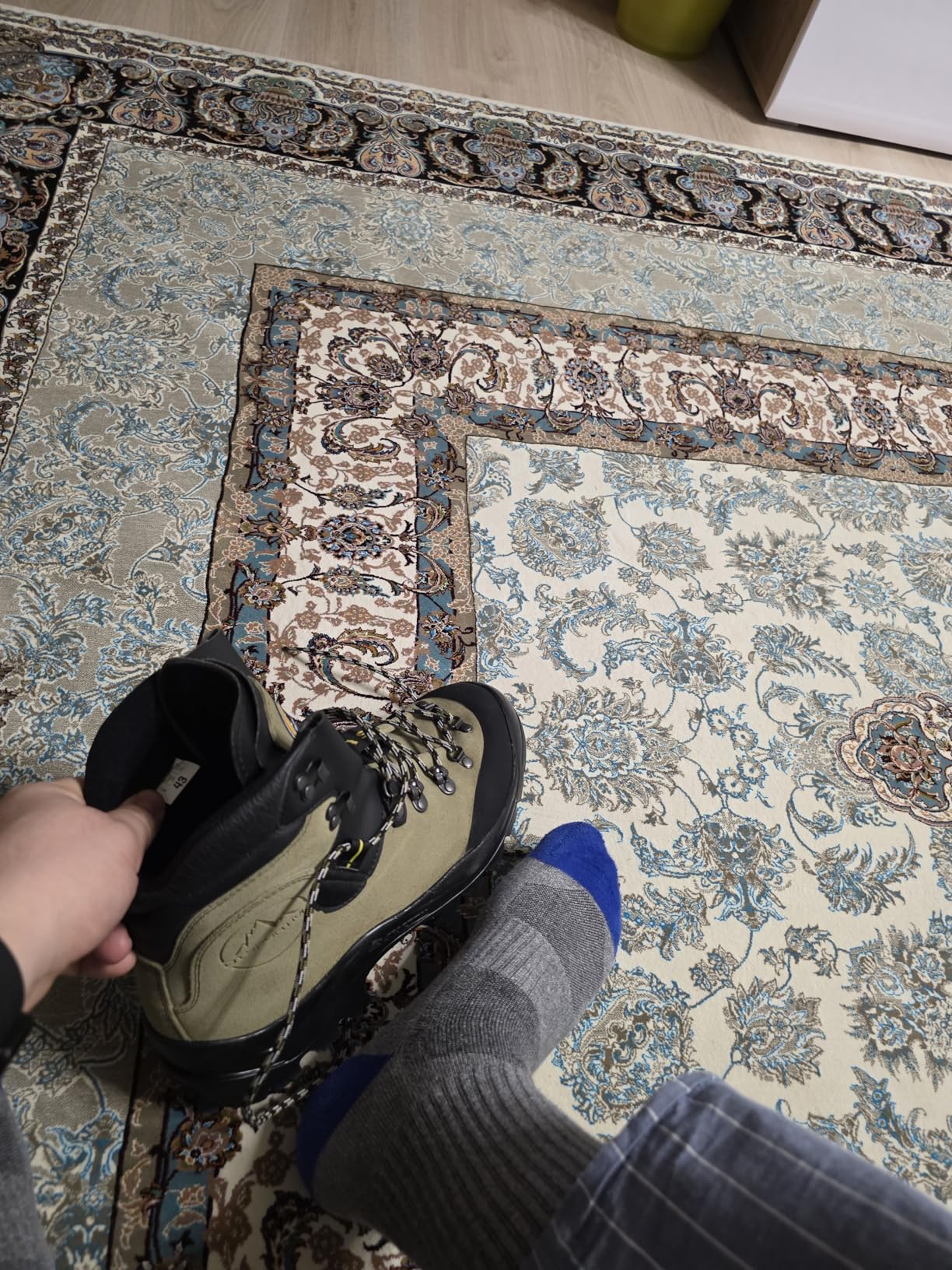 La Sportiva Men's Makalu Leather Boots for Hiking, Backpacking, Mountaineering, & Outdoor Work customer photo 1