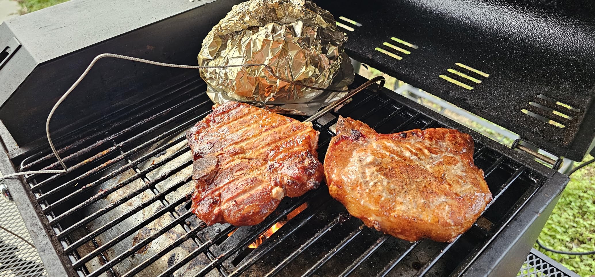 Cuisinart 8-in-1 Portable Wood Pellet Grill and Smoker, Compact for RV, Tailgates, Camping, and Backyard Cooking, Smoky Flavor, Versatile Meat Smoker customer photo 2
