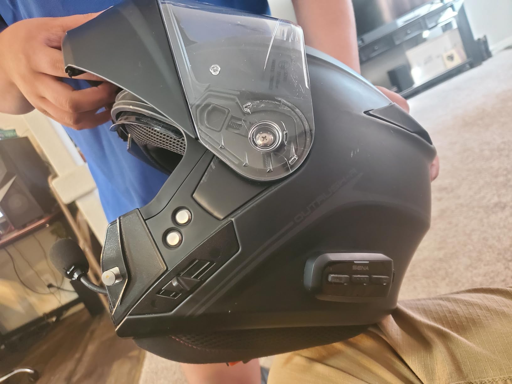 Sena Outrush R Bluetooth Modular Motorcycle Helmet with Intercom System (Matte Black, L) customer photo 1