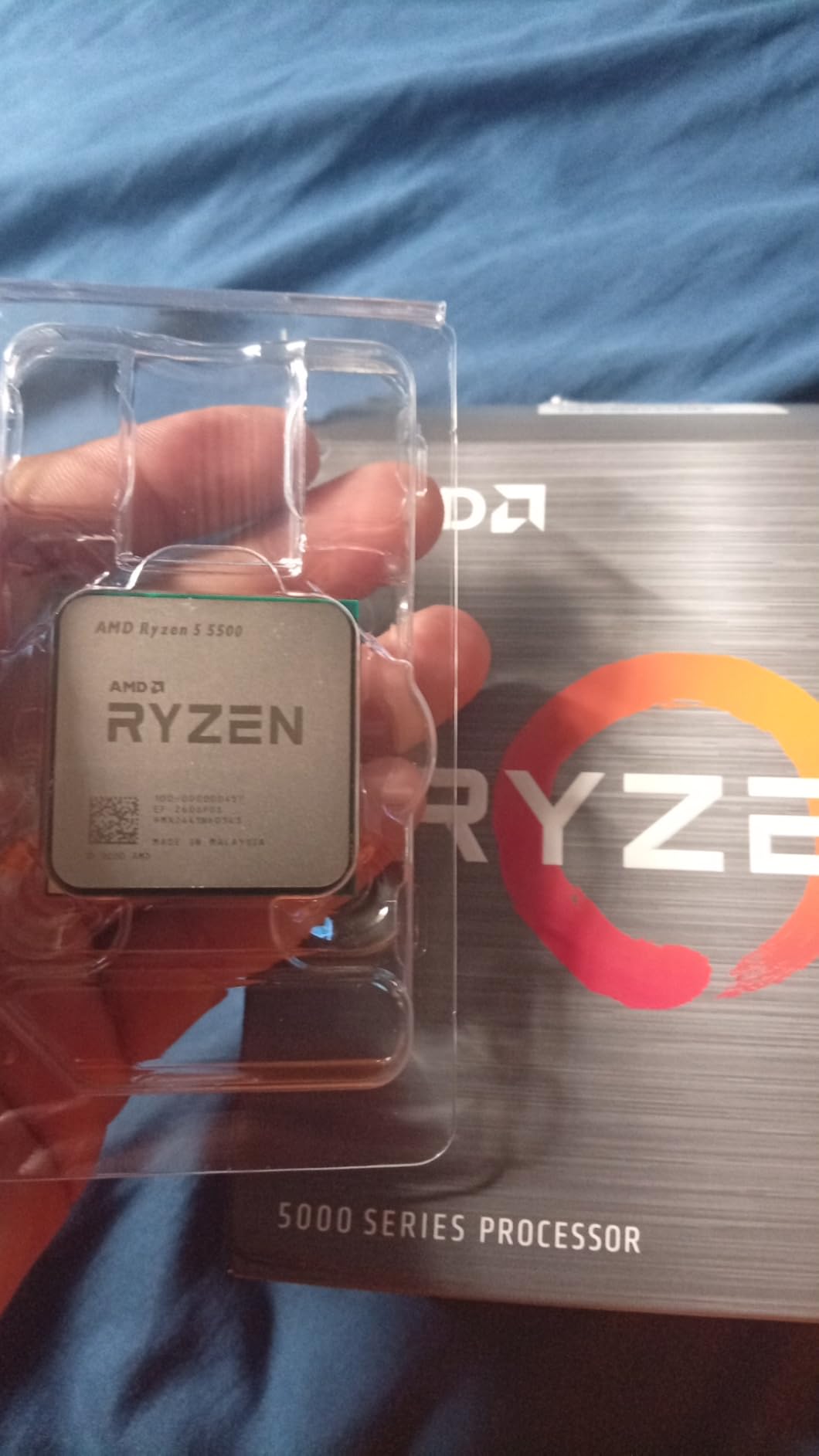 AMD Ryzen 5 5500 6-Core, 12-Thread Unlocked Desktop Processor with Wraith Stealth Cooler customer photo 1