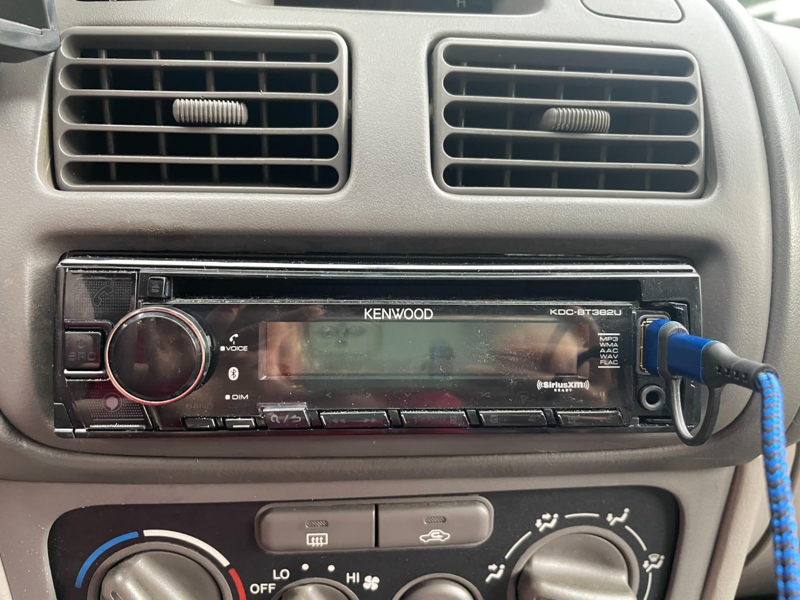 KENWOOD KDC-BT382U CD Car Stereo Receiver with Bluetooth, Alexa Compatible, 13 Band EQ with Digital Time Alignment, Music Mix 5 Device Pairing, Dual Phone Connection, Front USB AUX-in, AM/FM Radio customer photo 1