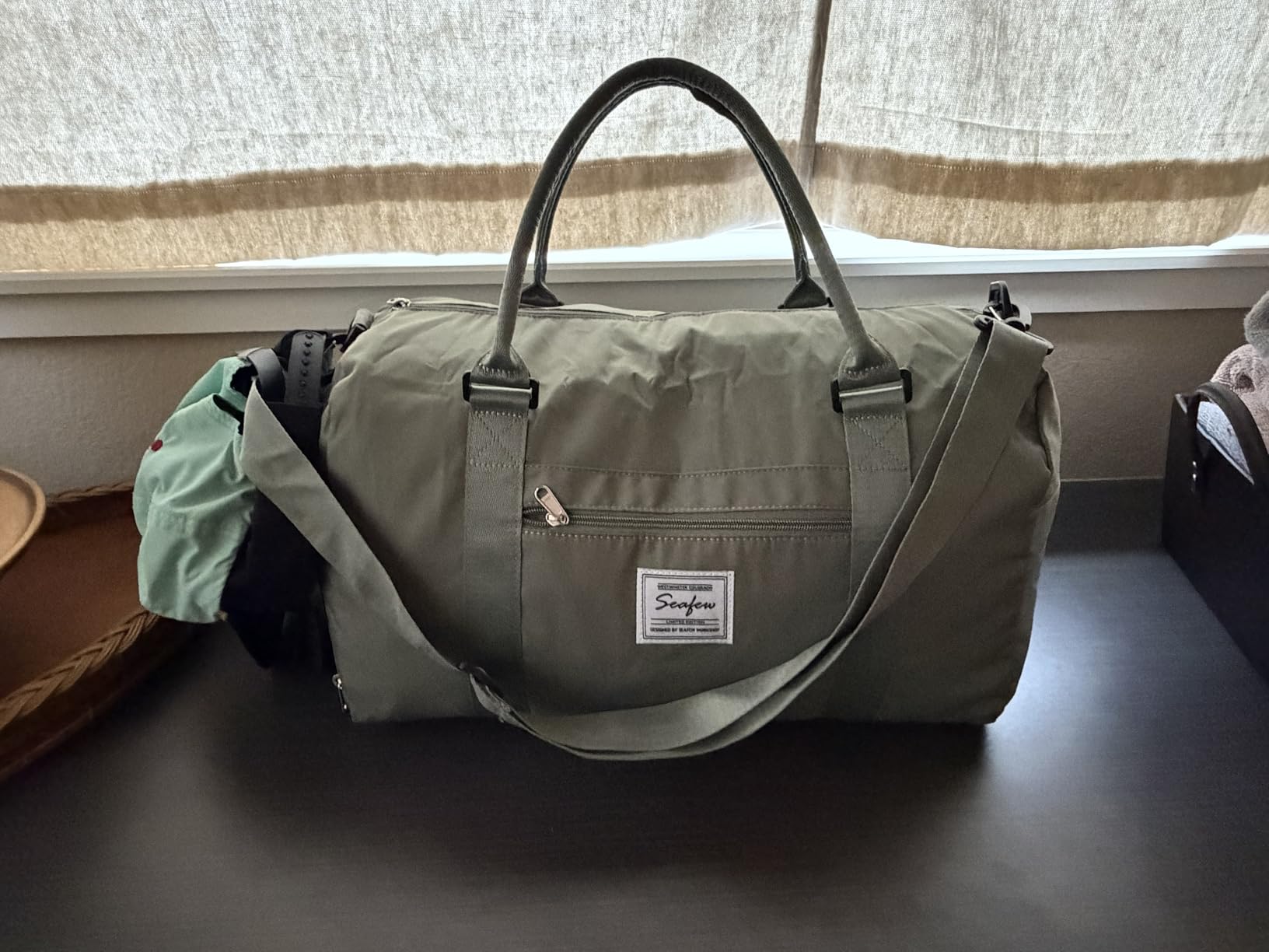 Gym Bag Womens Mens with Shoes Compartment and Wet Pocket Travel Duffel Bag for Women for Plane Sport Gym Tote Bags Swimming Yoga Waterproof Weekend Overnight Carry on Bag Hospital Holdalls customer photo 1