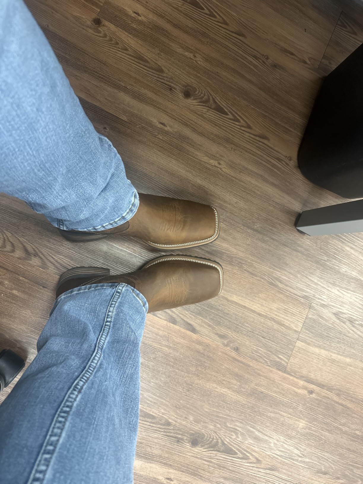 Ariat Men's Hybrid Low Boy Western Boot customer photo 1