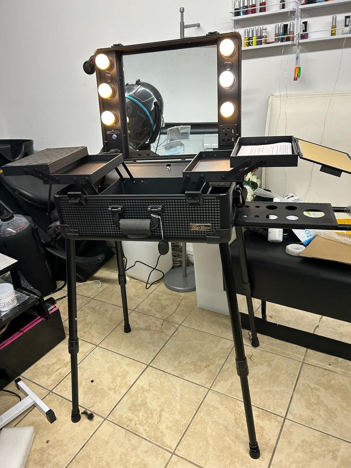 Aluminum Trolley Makeup Train Case with LED Lights Professional Cosmetic Organizer Studio with Speaker, Wheels and Stands Rolling Lighted Makeup Vanity Station for Travel (Black) customer photo 1