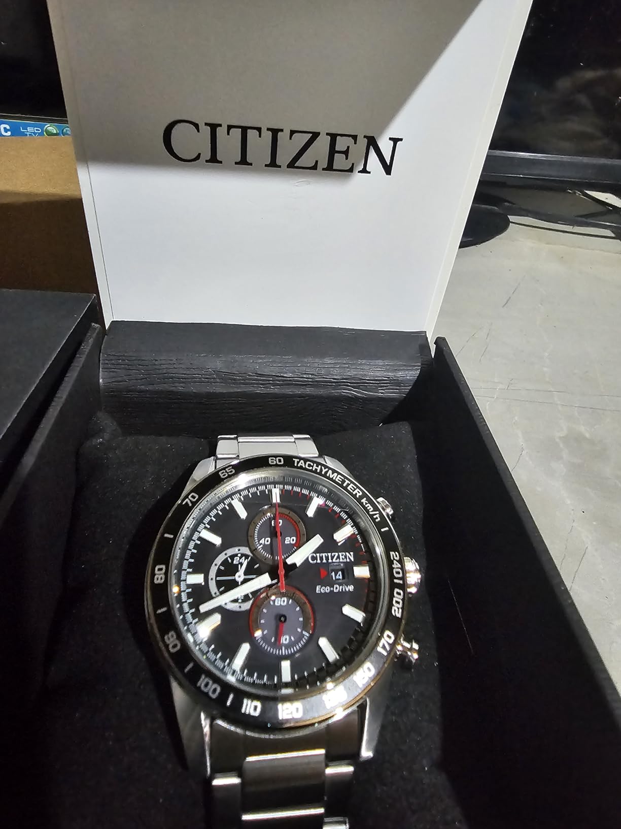 Citizen Men's Sport Casual Brycen Eco-Drive Chronograph Stainless Steel Watch, 12/24 Hour Time, Date, Tachymeter, 100 Meters Water Resistant, Spherical Mineral Crystal, Weekender customer photo 2