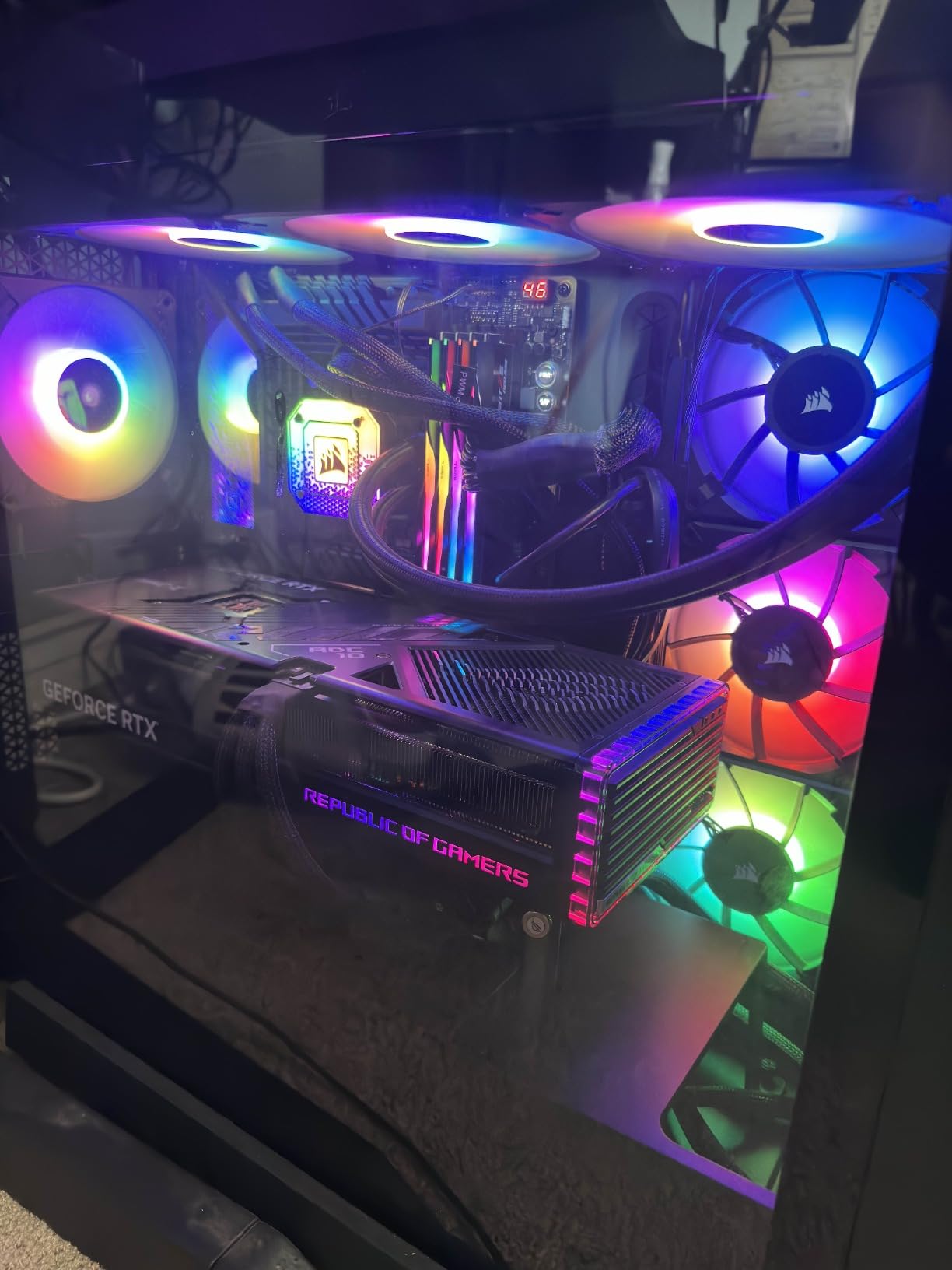 ASUS ROG Strix GeForce RTX 4090 OC Edition Gaming Graphics Card, 24GB GDDR6X customer photo 1