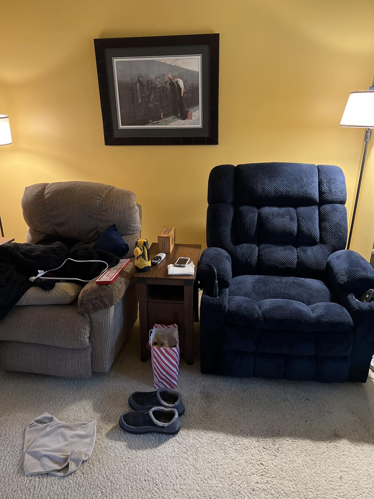MCombo Dual Motor Power Lift Recliner Chair with Massage and Heat for Elderly People, Infinite Position, USB Ports, Cup Holders, Fabric 7890 (Medium, Mocha) customer photo 2