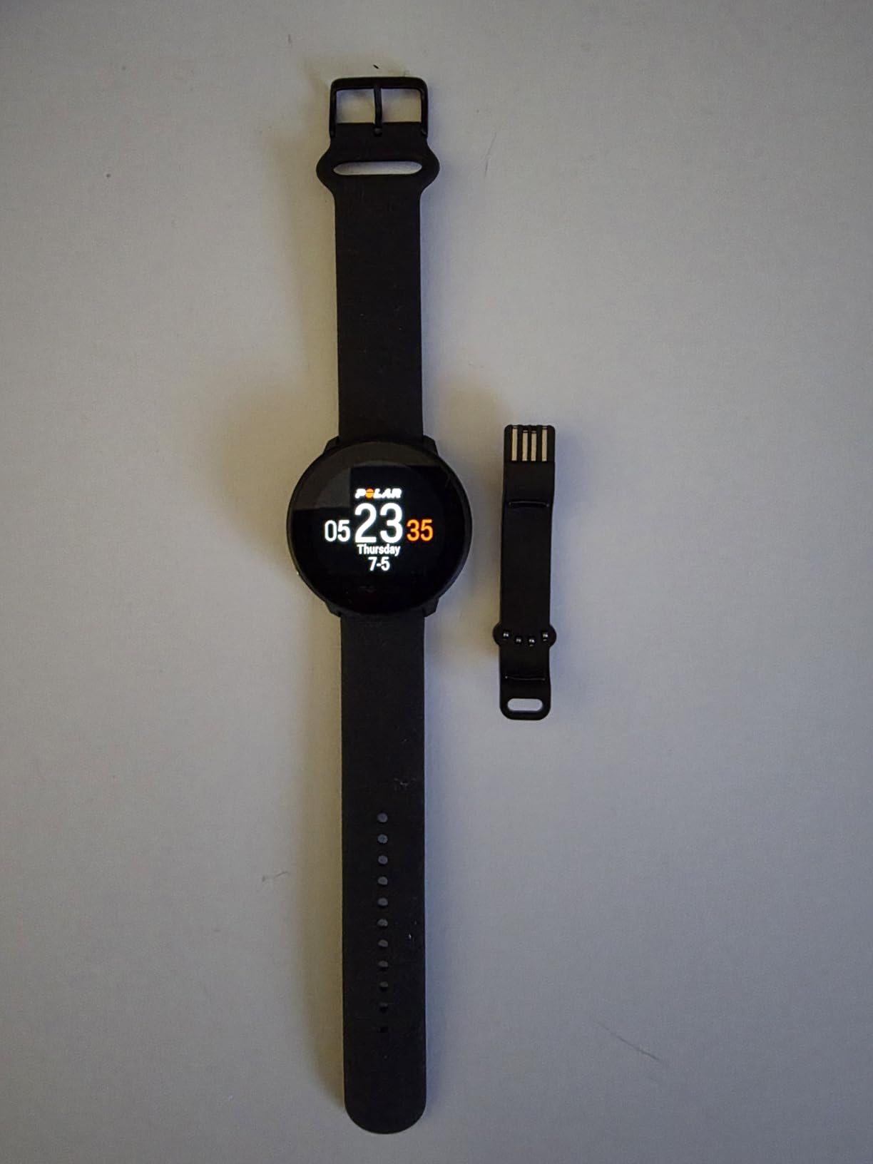 POLAR Unite Waterproof Fitness Watch (Includes Wrist-Based Heart Rate and Sleep Tracking) customer photo 1