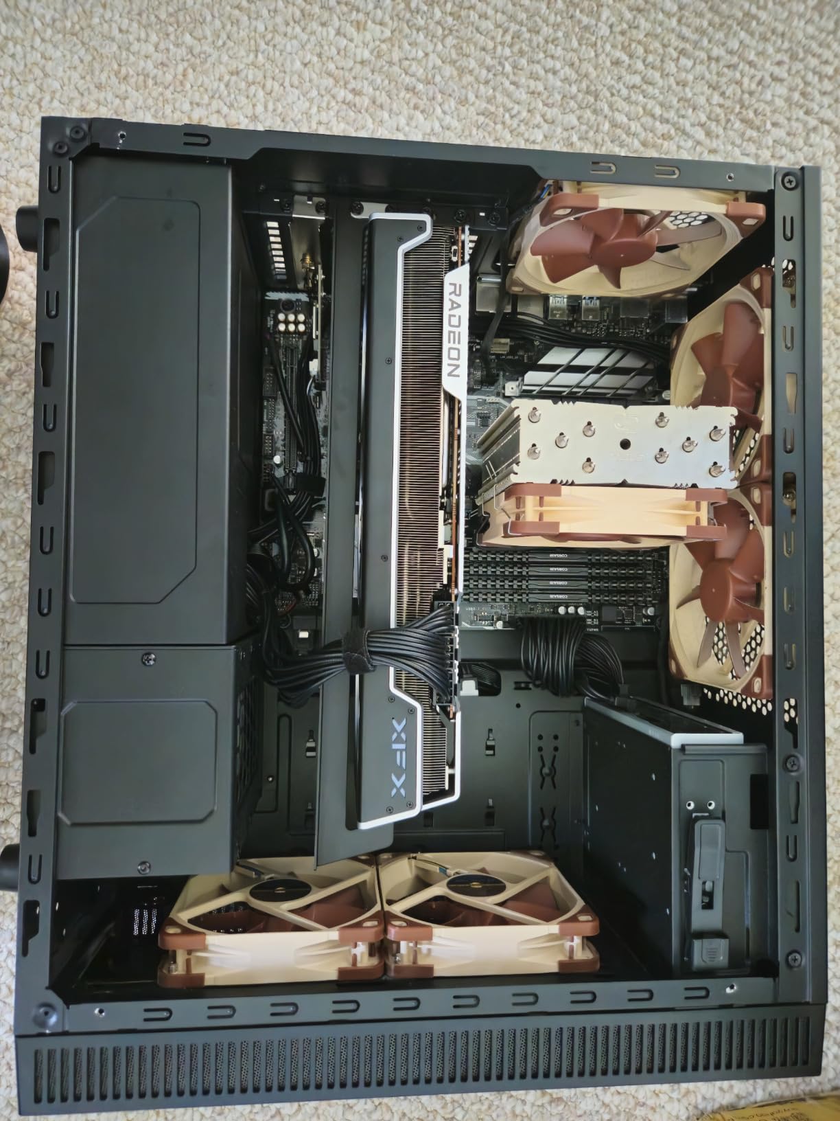 XFX Speedster MERC310 AMD Radeon RX 7900XTX Black Gaming Graphics Card with 24GB GDDR6, AMD RDNA 3 RX-79XMERCB9 customer photo 2