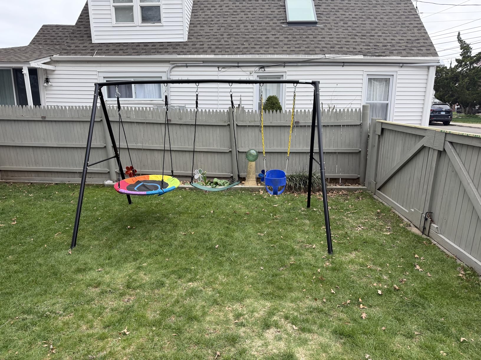 Hapfan 500lb Heavy Duty Metal Swing Sets for Backyard with Saucer Swing, Kids Triple Outdoor Swingset, Easy to Assemble (Patented) customer photo 2