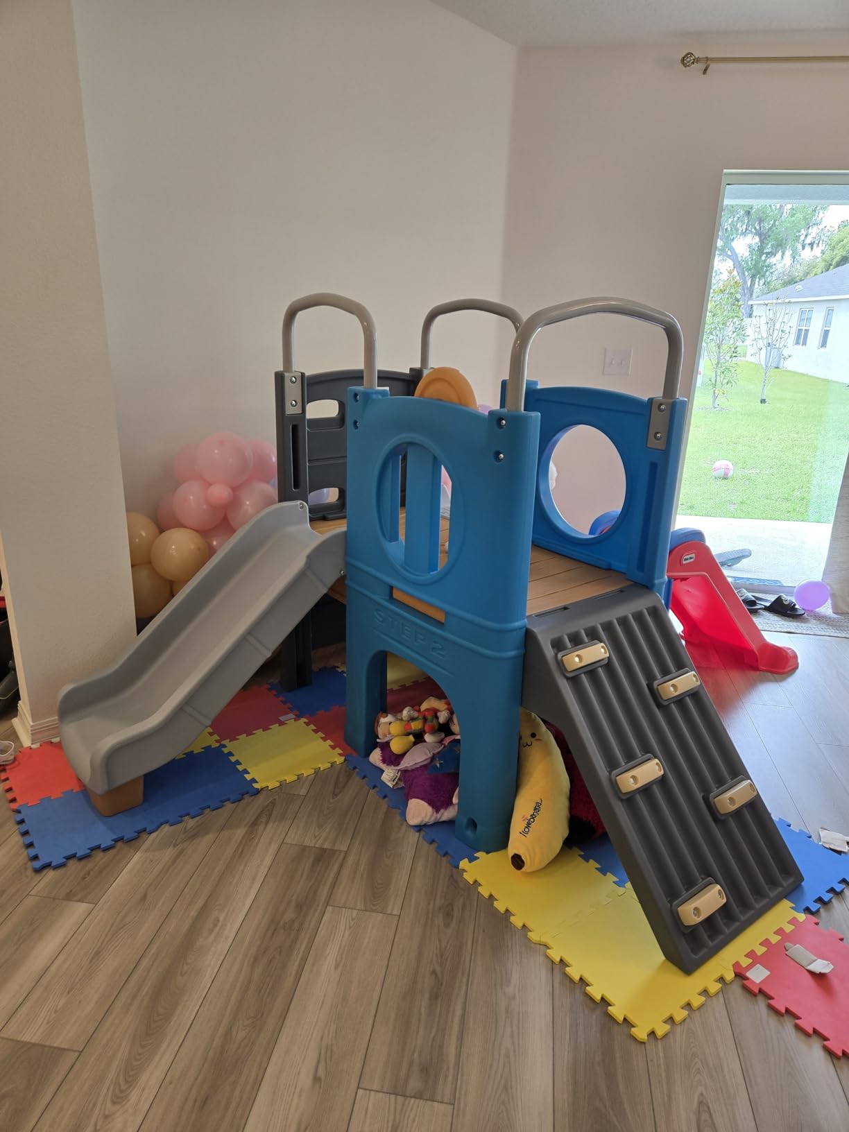 Step2 Scout & Slide Climber, Kids Outdoor Playset, Backyard Playground Set, Slide, Climbing Wall, Tunnel, Outside Vintage Style Jungle Gym, for Toddlers 2-6 Years Old customer photo 1