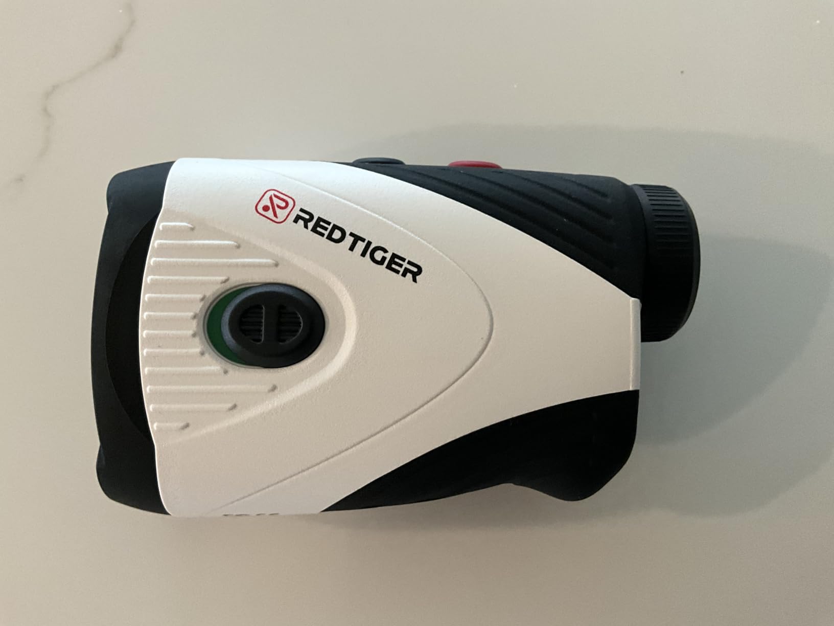 REDTIGER Golf Rangefinder with Slope Switch, 1200 Yards Range Finder Golfing, 7X Magnification, Flag Pole Locking Vibration, Rechargeable Range Finders with Magnet Stripe, GolfVue Series 1 customer photo 2