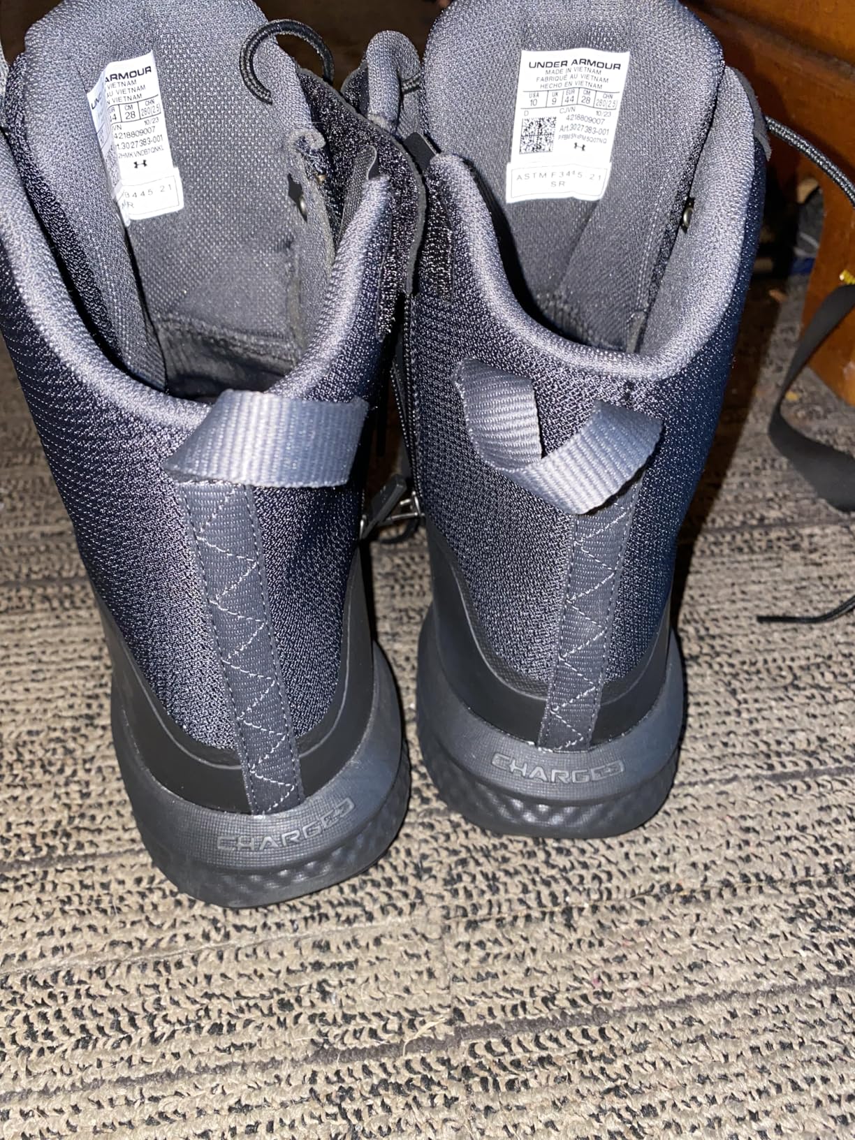 Under Armour Charged Valsetz Zip customer photo 2