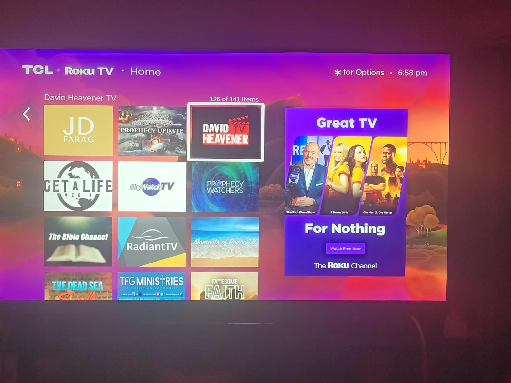 TCL 40-Inch Class S3 1080p LED Smart TV with Roku TV (40S350R, 2023 Model), Compatible with Alexa, Google Assistant, and Apple HomeKit Compatibility, Streaming FHD Television, Black customer photo 2