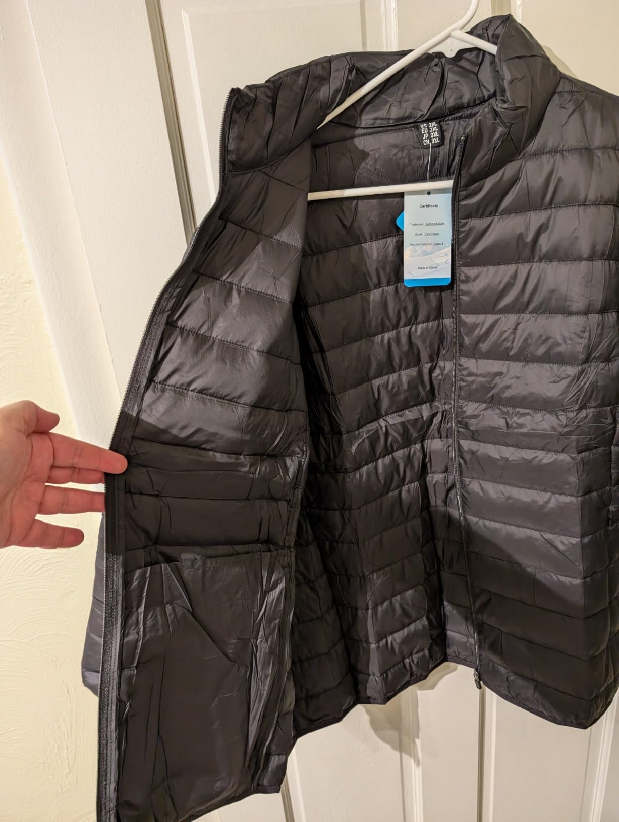 MAGCOMSEN Women's Puffer Jacket Lightweight Casual Quilted Padded Coat | 4 Pockets, Stand-collar, Zip-up, Long Sleeve, Packable, Water-Resistant, Windproof, Winter Outerwear, Warm, Elastic Cuffs customer photo 1