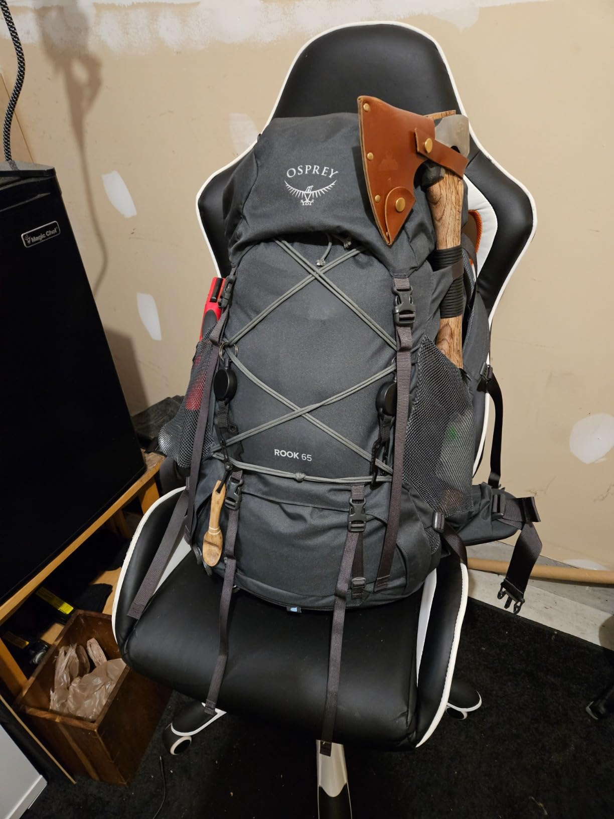Osprey Rook 65L Men's Backpacking Backpack, Dark Charcoal/Silver Lining customer photo 1