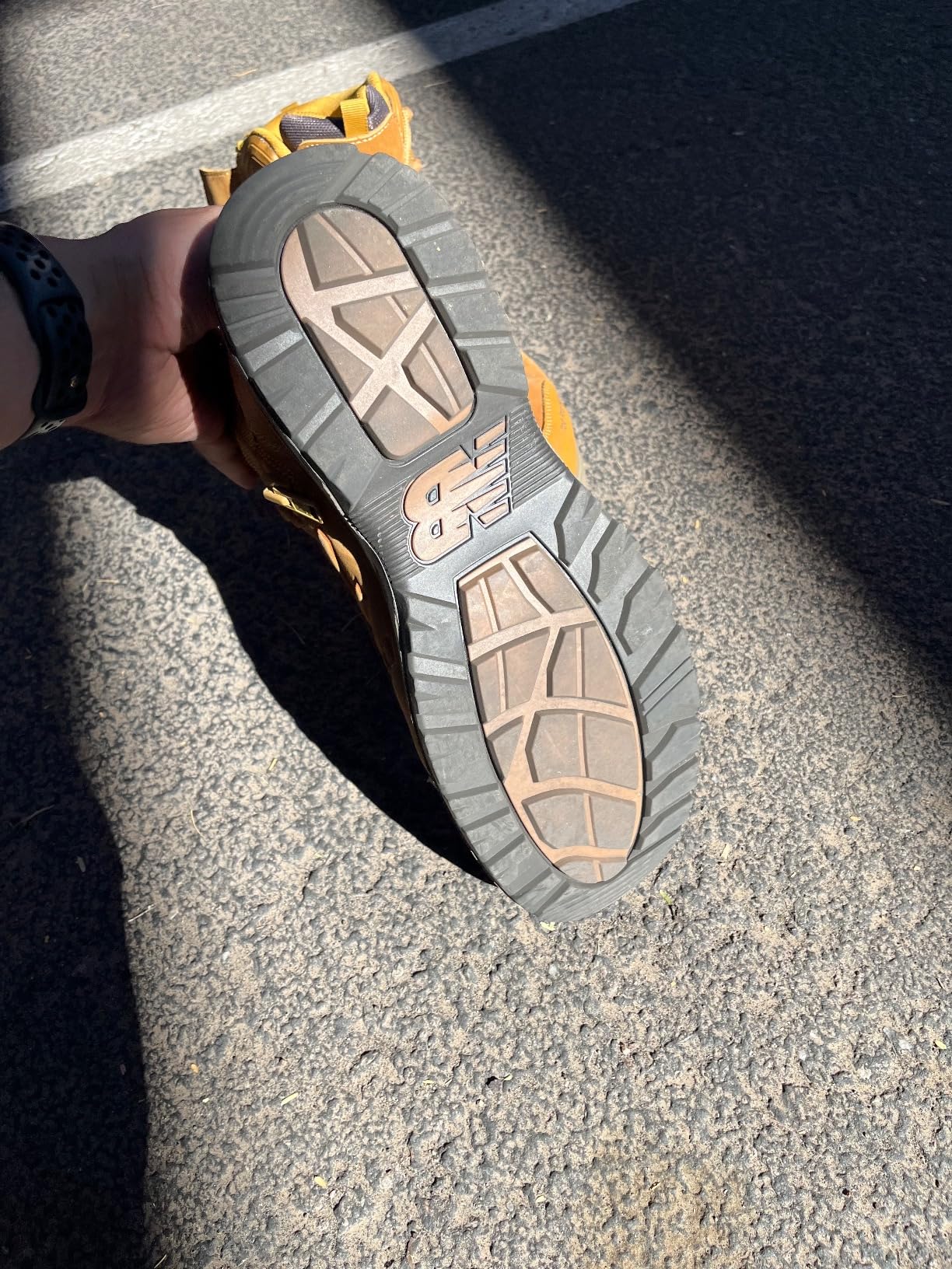 New Balance Calibre Composite Toe Work Boots for Men customer photo 2